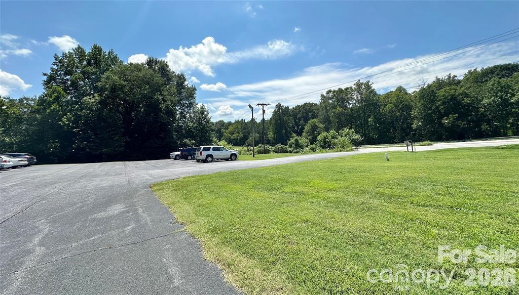 4092/4070 Hickory Boulevard Property Photo 13