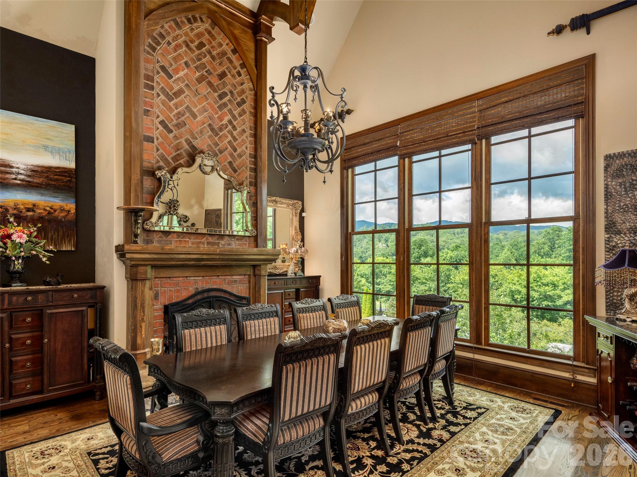 26 Village Oak Drive Property Photo 8
