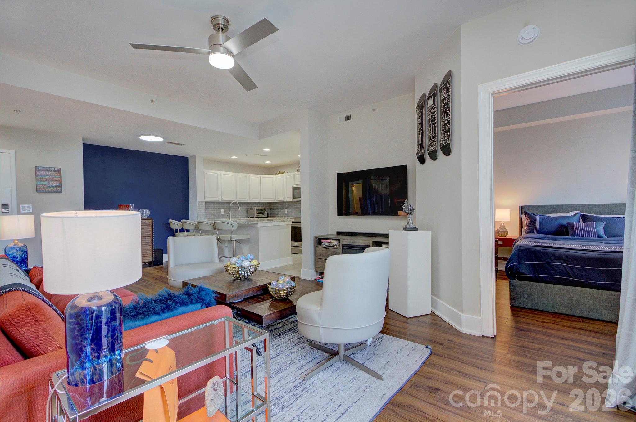 718 W Trade Street 604 Property Photo 16