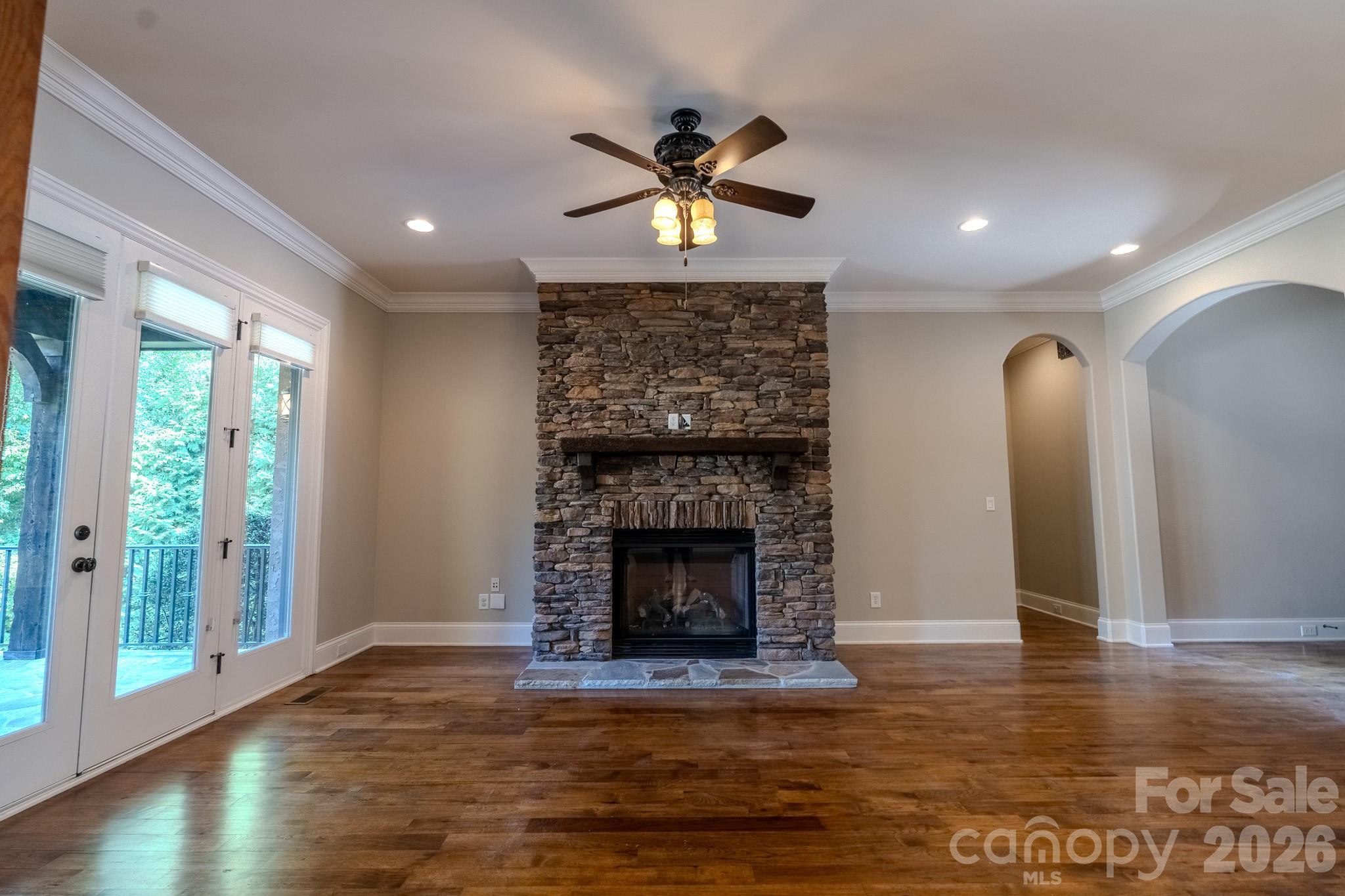 295 Bent Tree Drive Property Photo 8