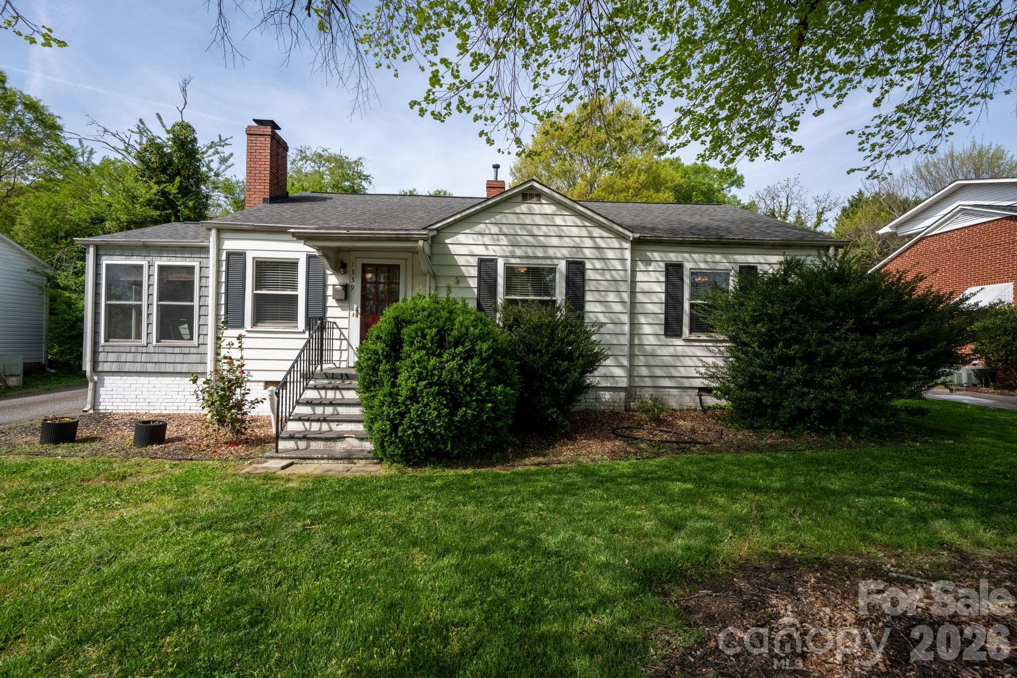 1339 11th Street Property Photo 1