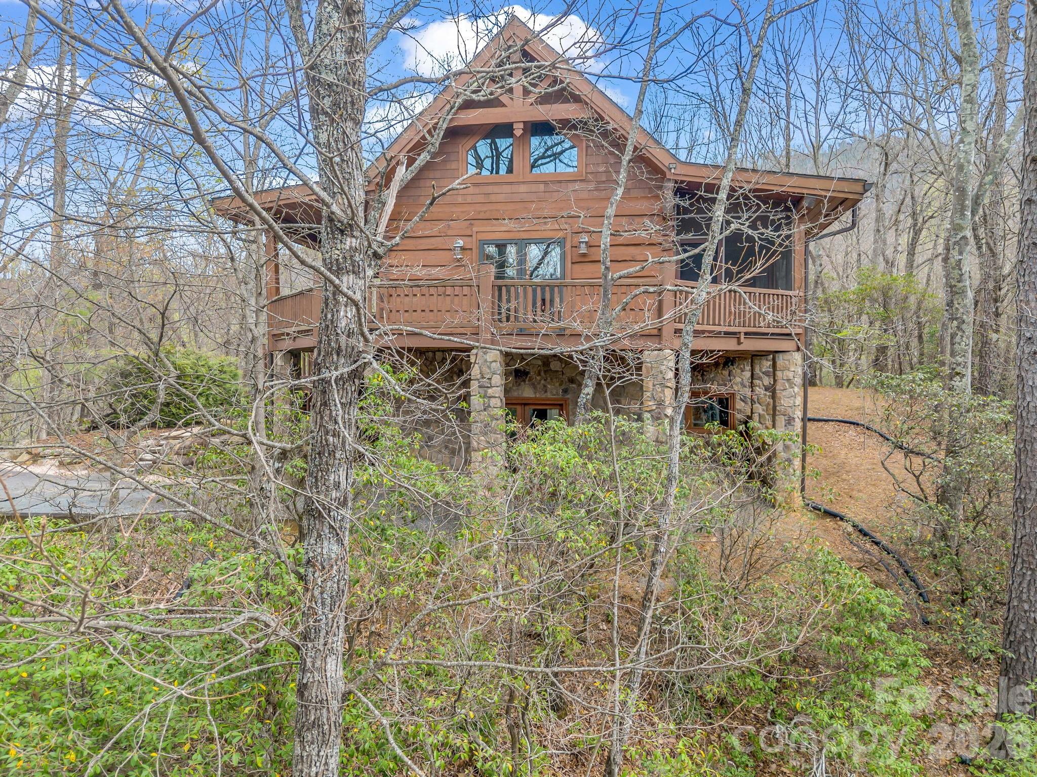 294 Verbena Drive Property Photo 3