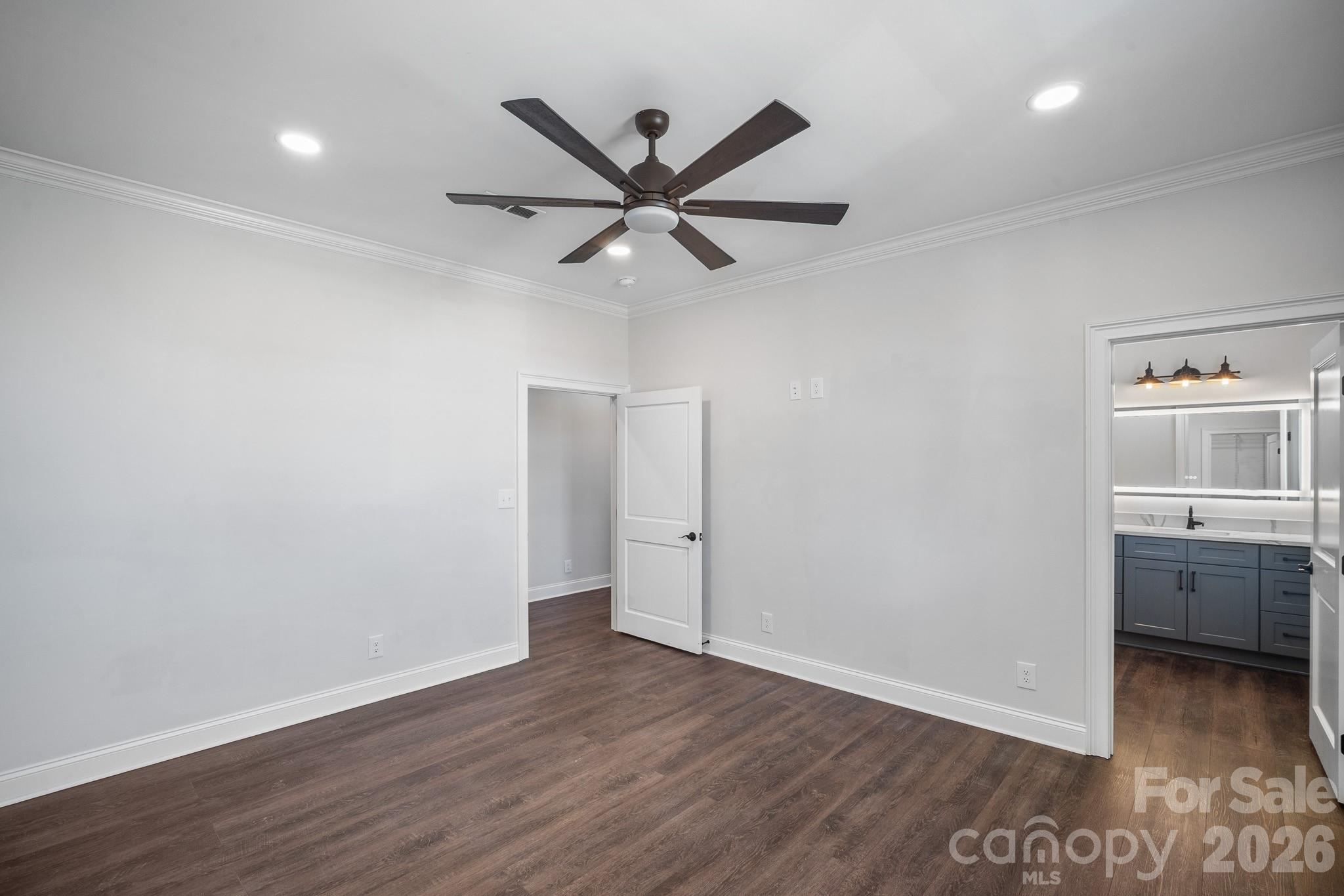 121 N Main Street Property Photo 20