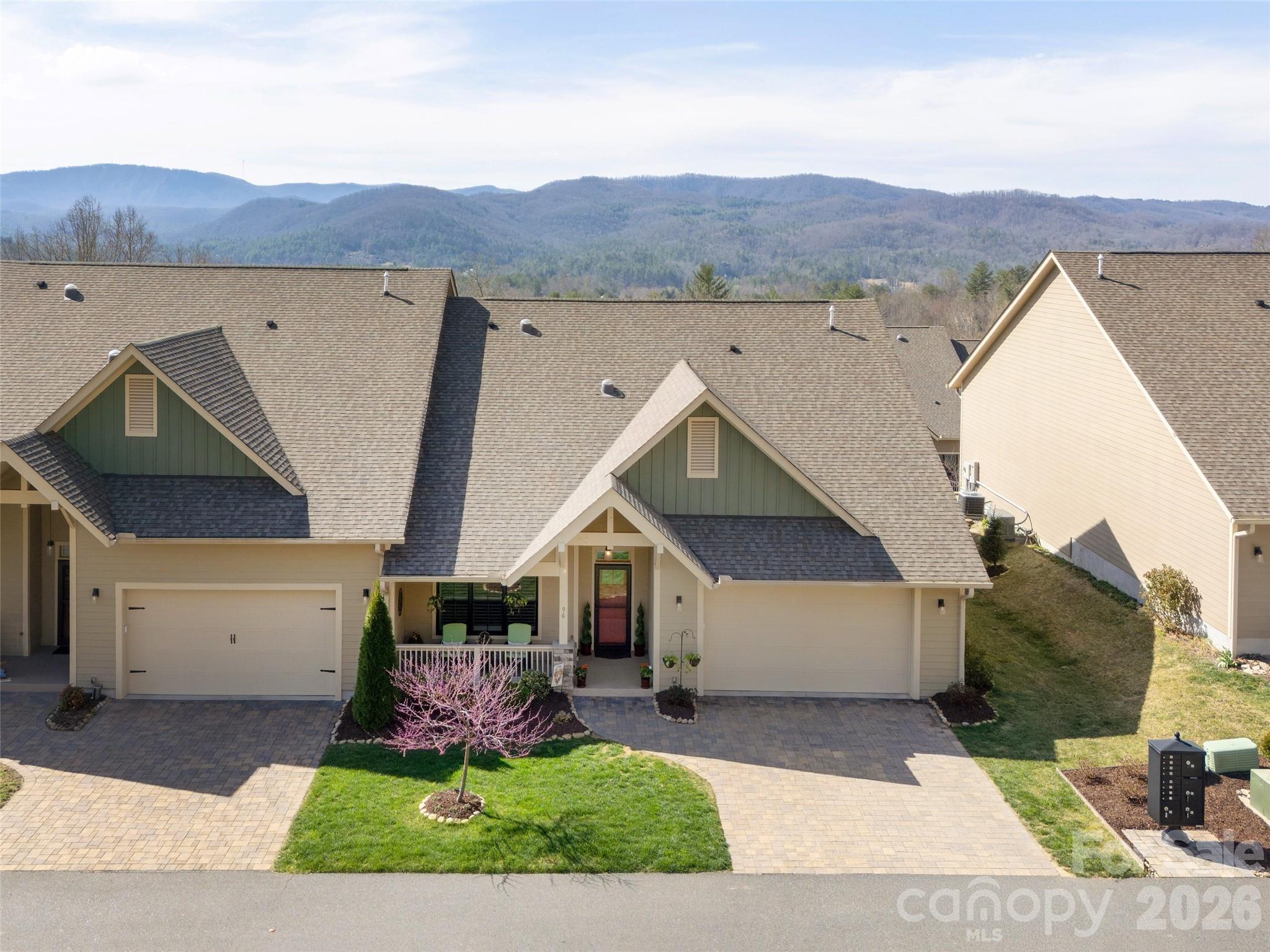 96 Copper Creek Lane Property Photo 1