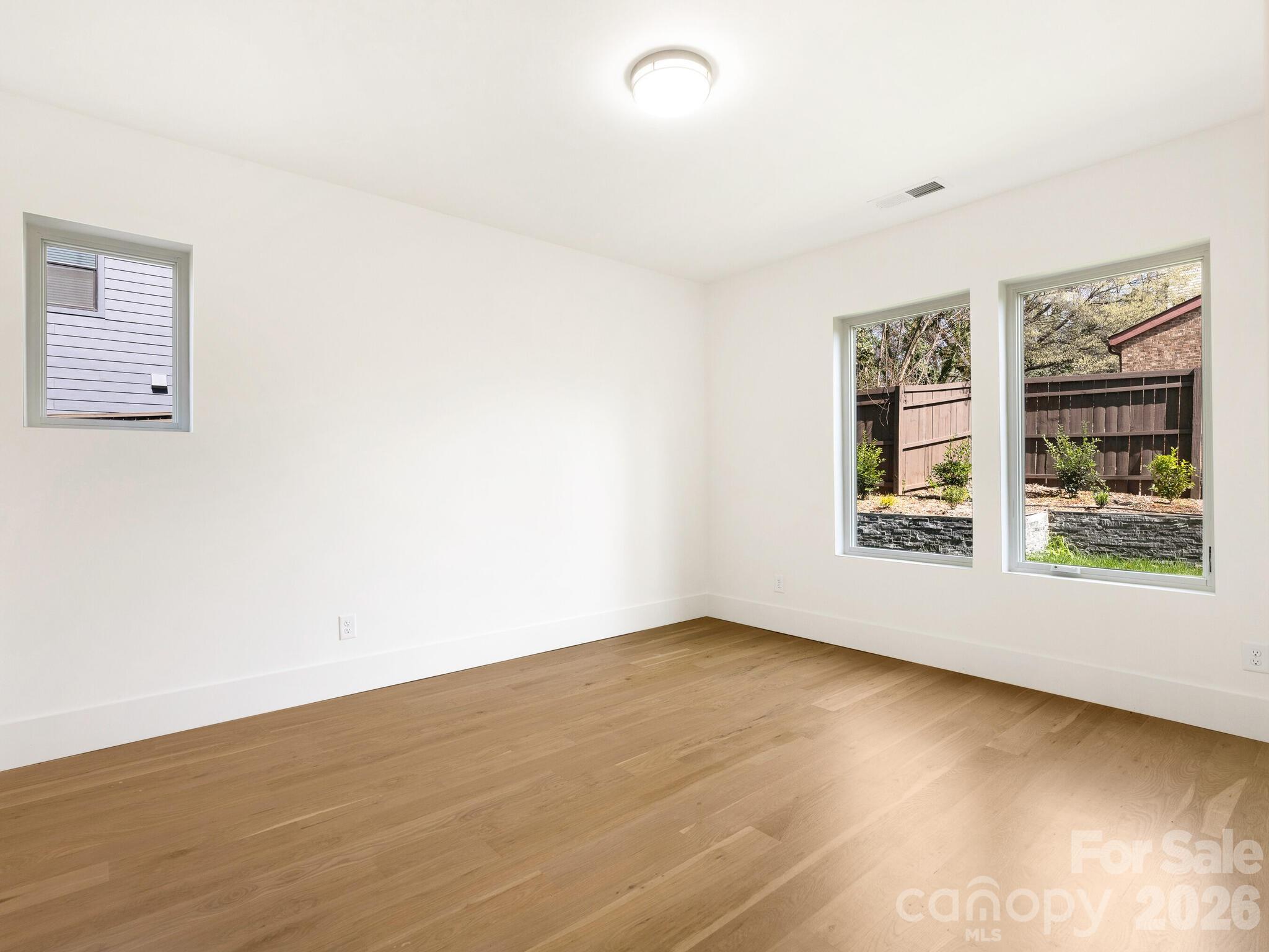 129 French Street A Property Photo 6
