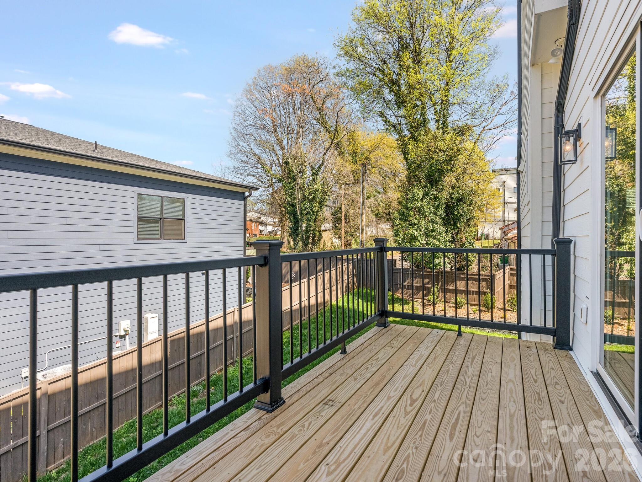 129 French Street A Property Photo 16