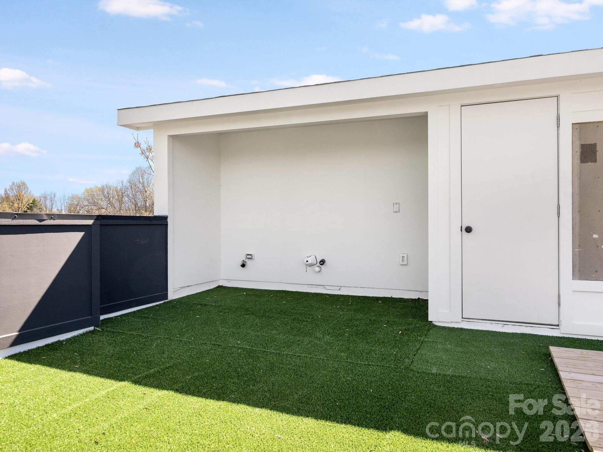 129 French Street A Property Photo 26