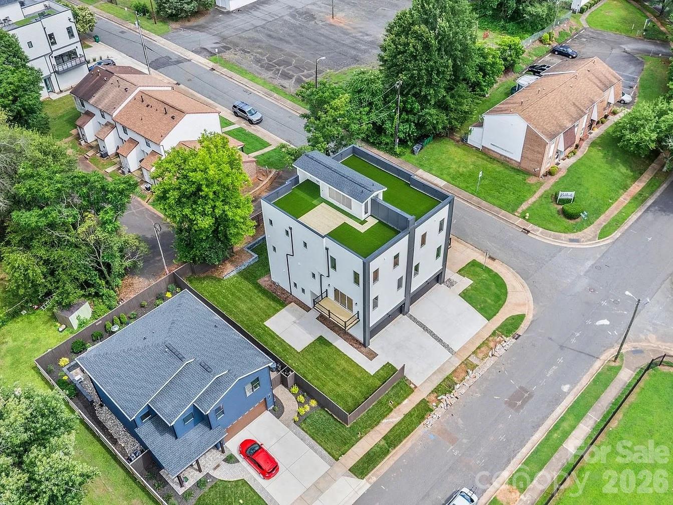 129 French Street A Property Photo 31