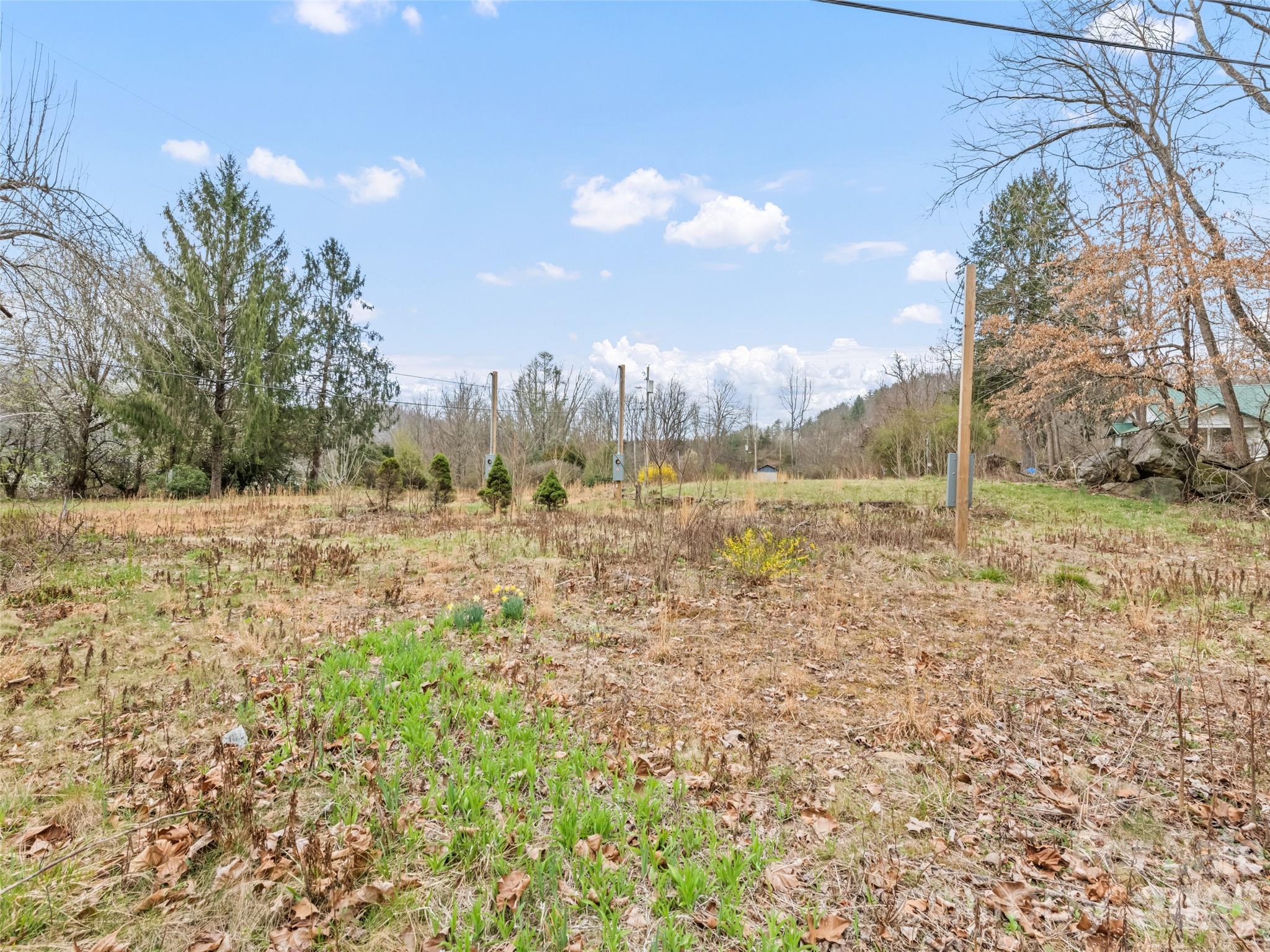 72 Topeka Drive Property Photo 11