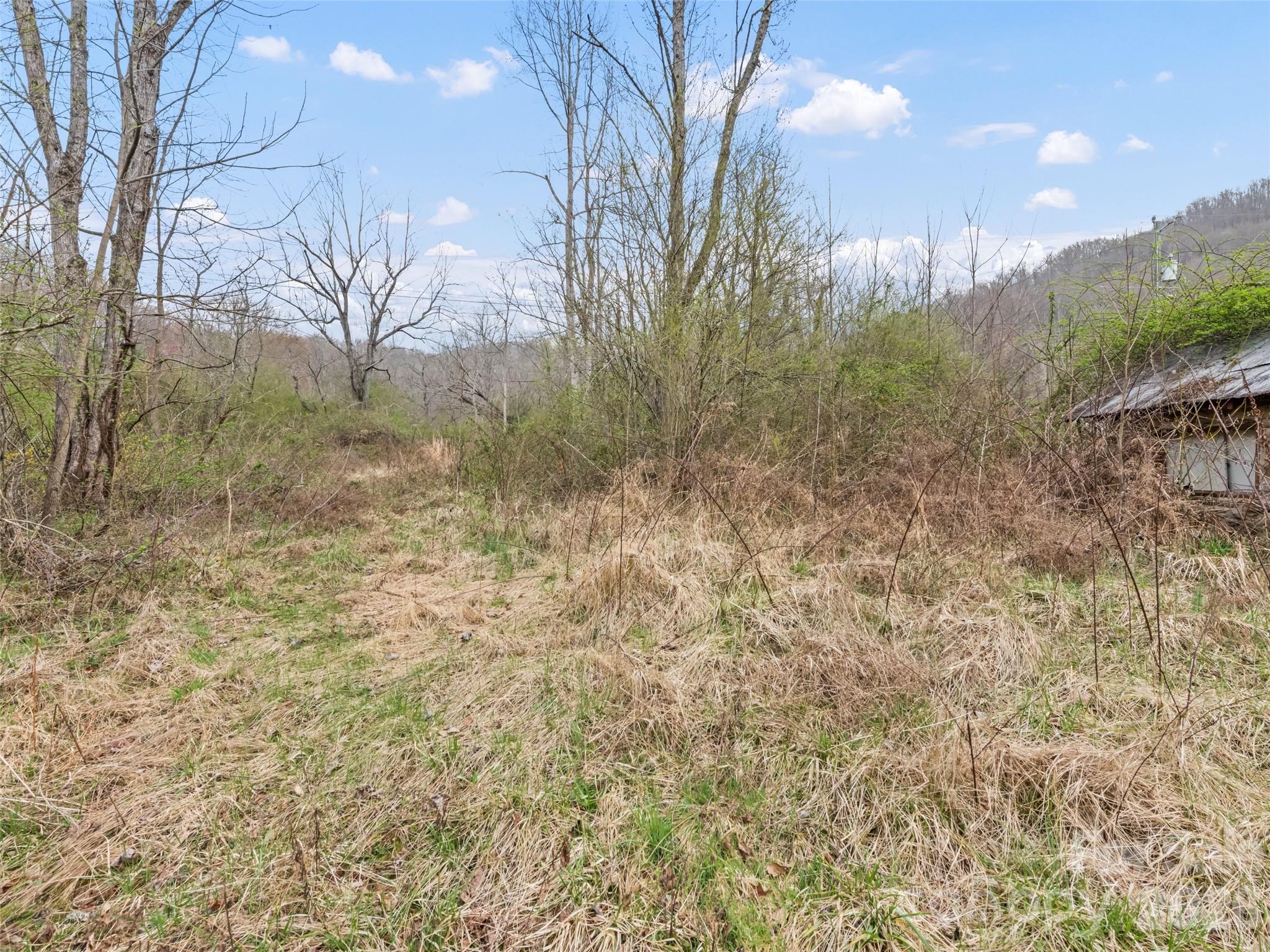 72 Topeka Drive Property Photo 17
