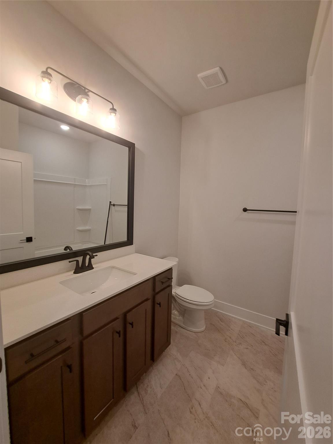 1075 Kildare Drive 66 Property Photo 19