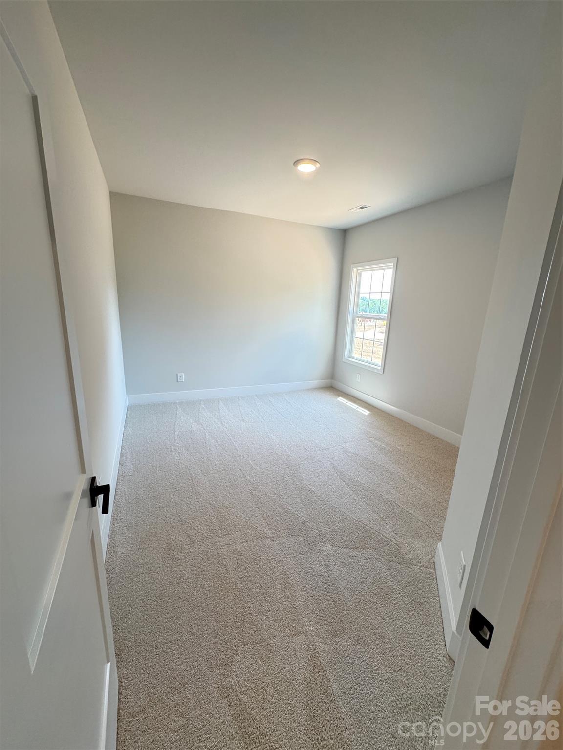 1075 Kildare Drive 66 Property Photo 21