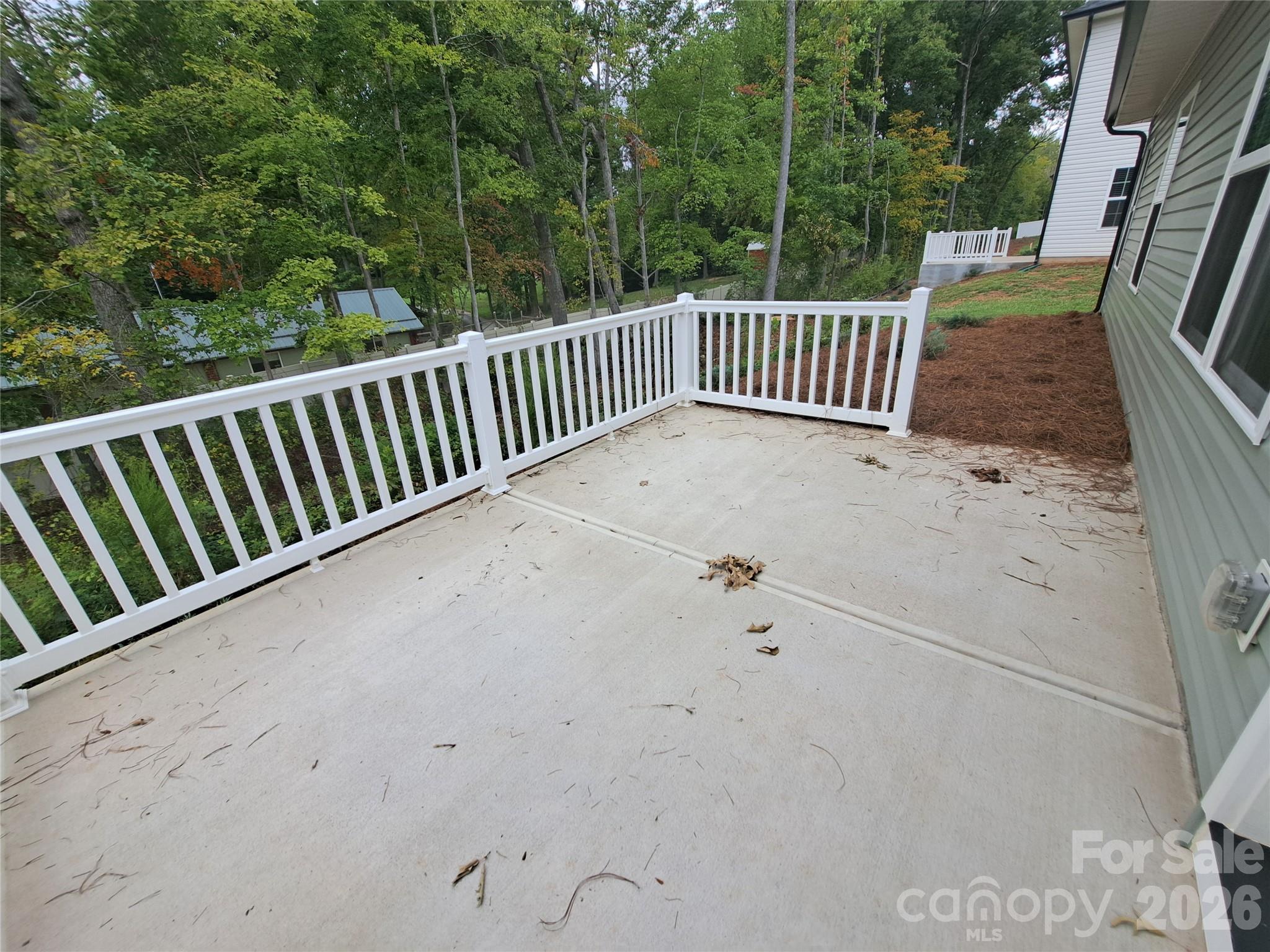 1075 Kildare Drive 66 Property Photo 23