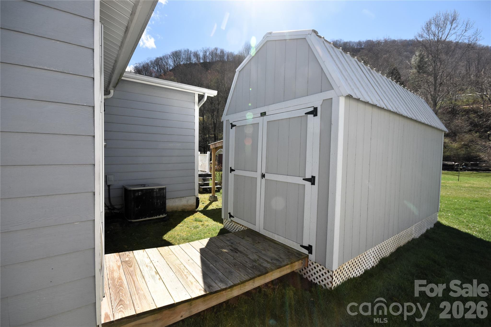 148 Market Street Property Photo 3