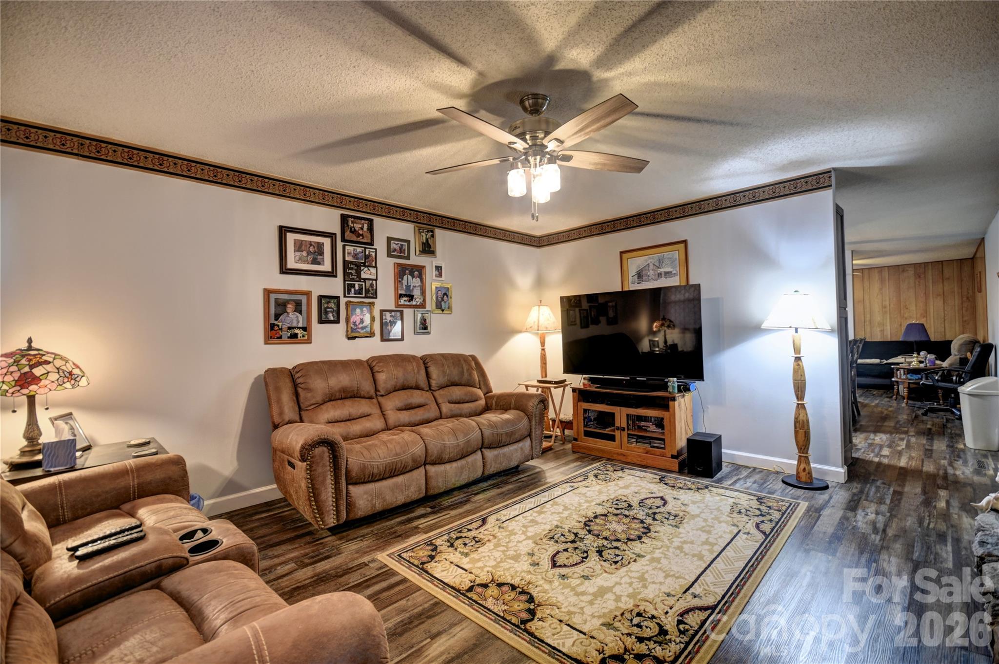 148 Market Street Property Photo 11