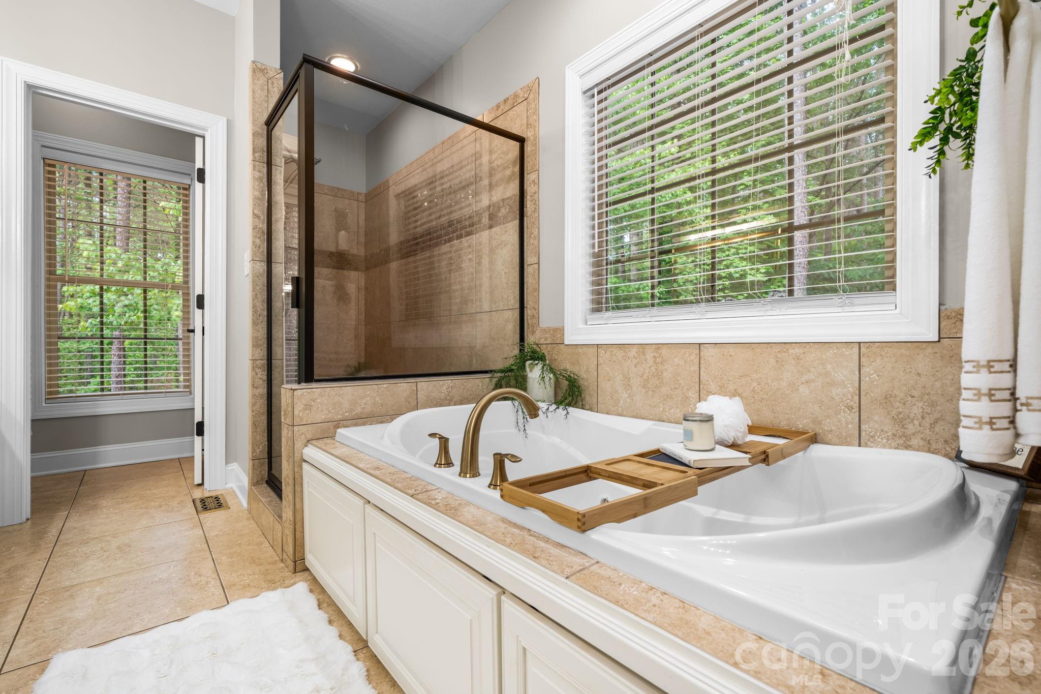 4950 River Hills Drive Property Photo 17
