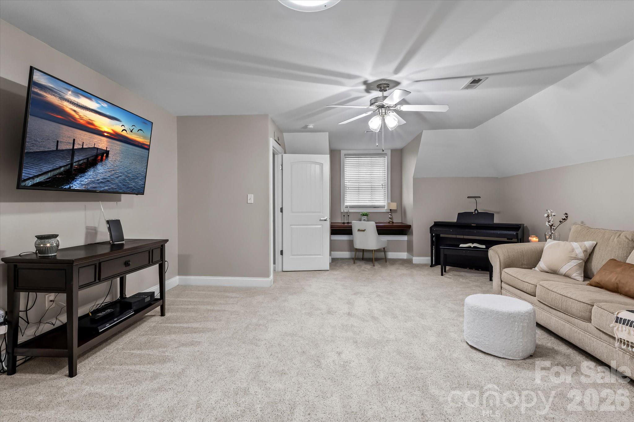4950 River Hills Drive Property Photo 33