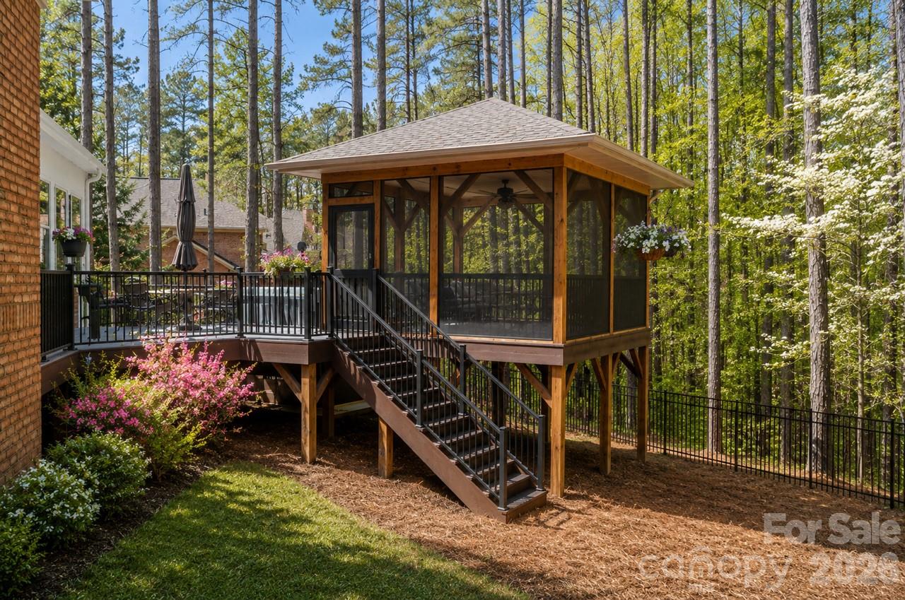 4950 River Hills Drive Property Photo 44