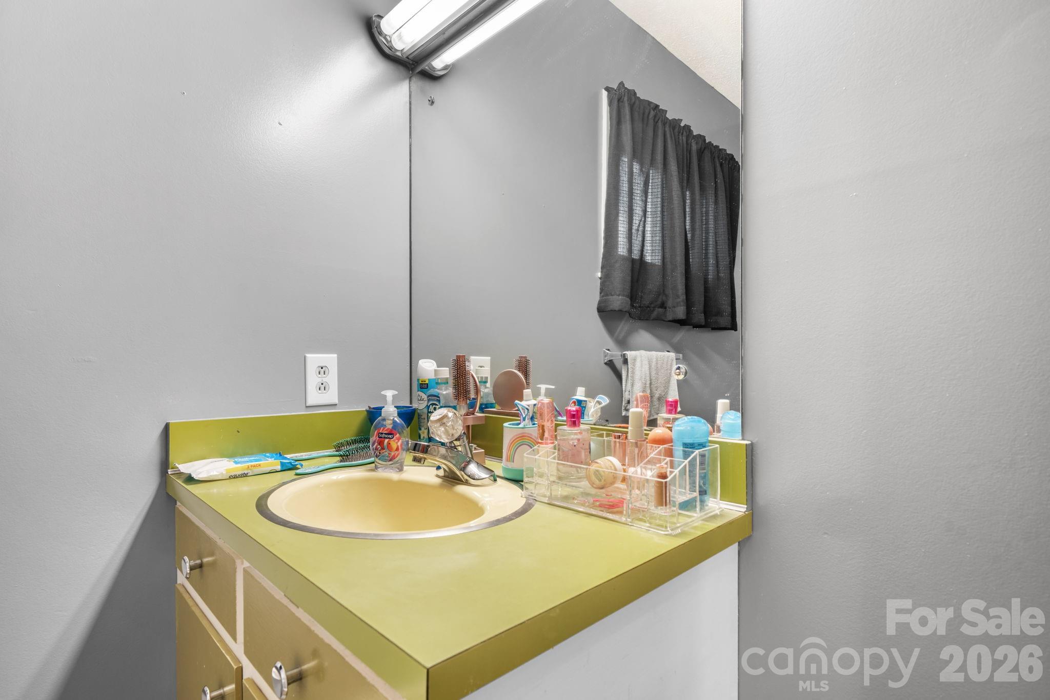 103 Hamp Street Property Photo 19
