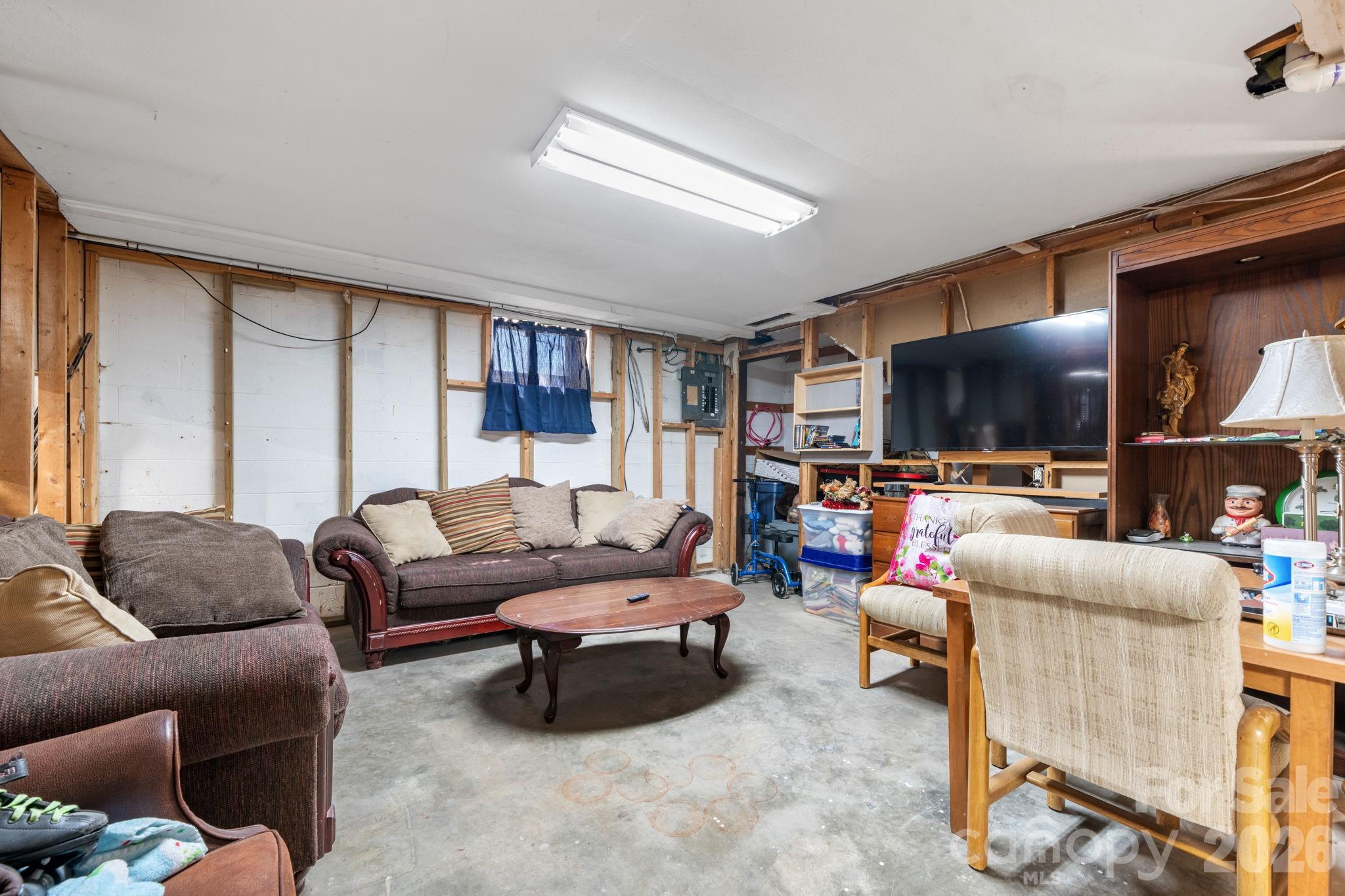 103 Hamp Street Property Photo 26