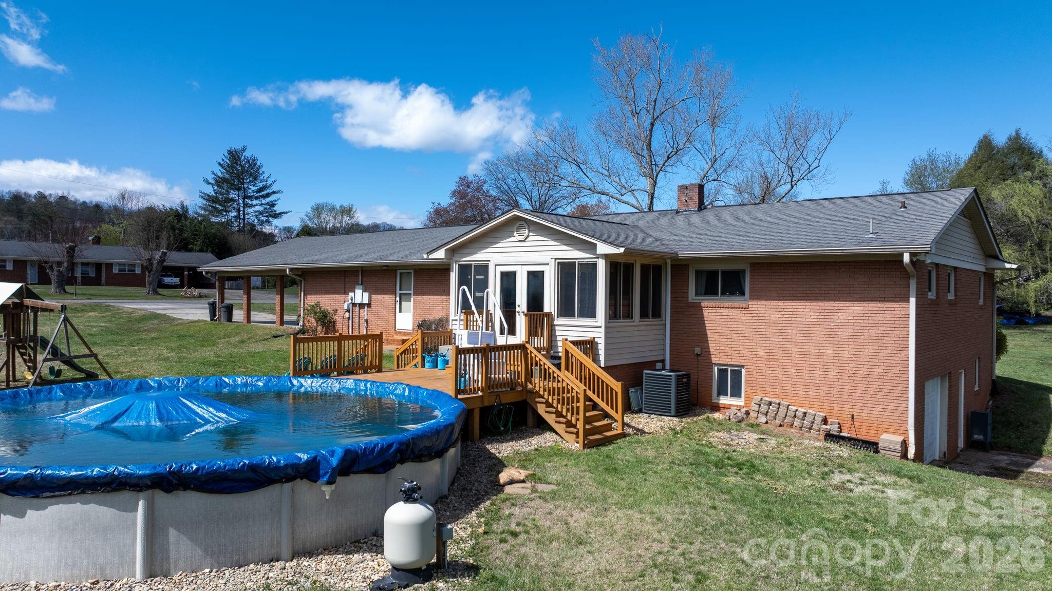 103 Hamp Street Property Photo 32