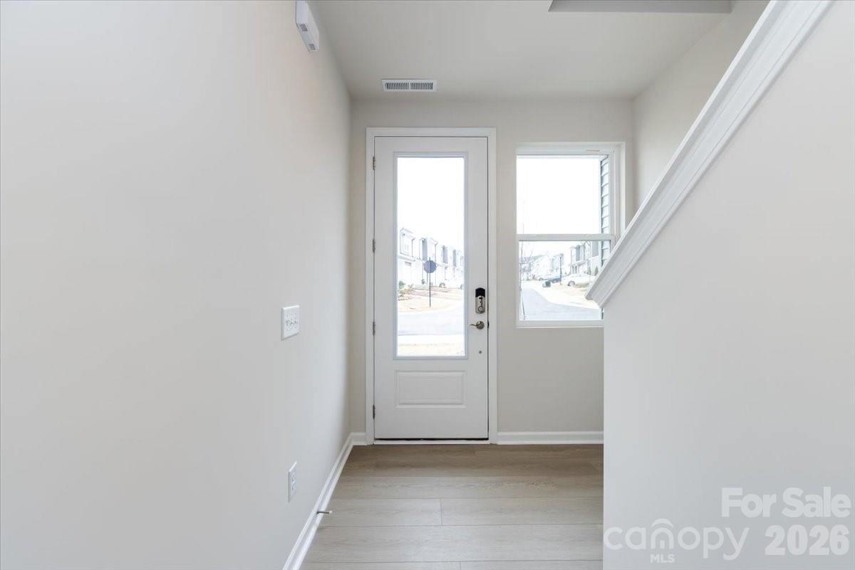 6017 Longar Lane Property Photo 2