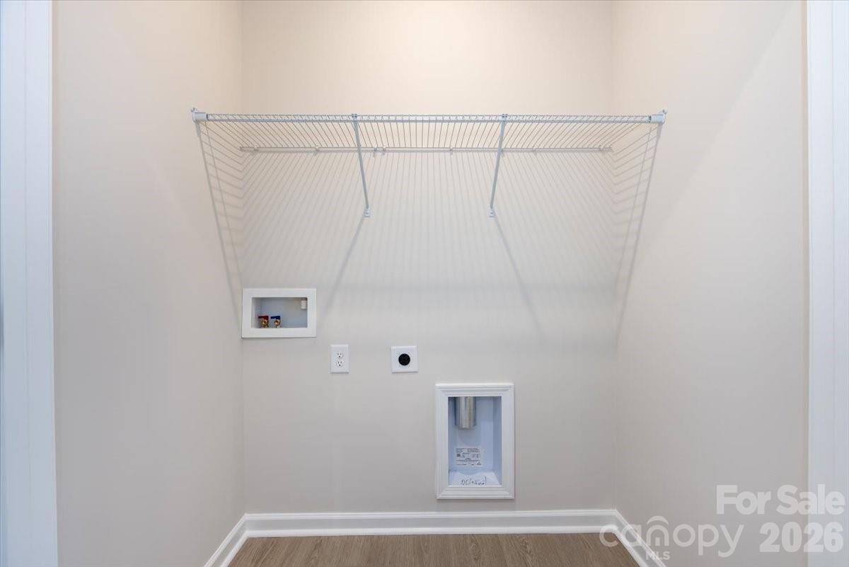 6017 Longar Lane Property Photo 15
