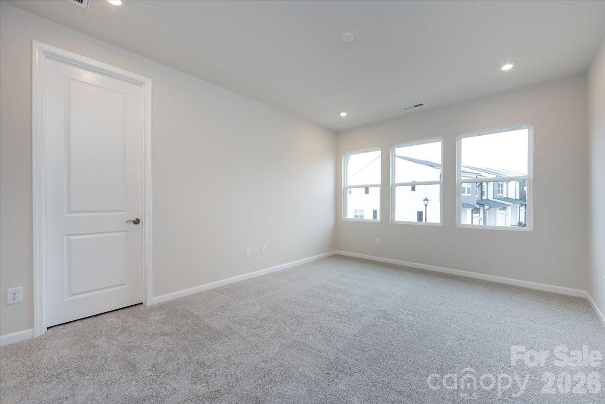 6017 Longar Lane Property Photo 16