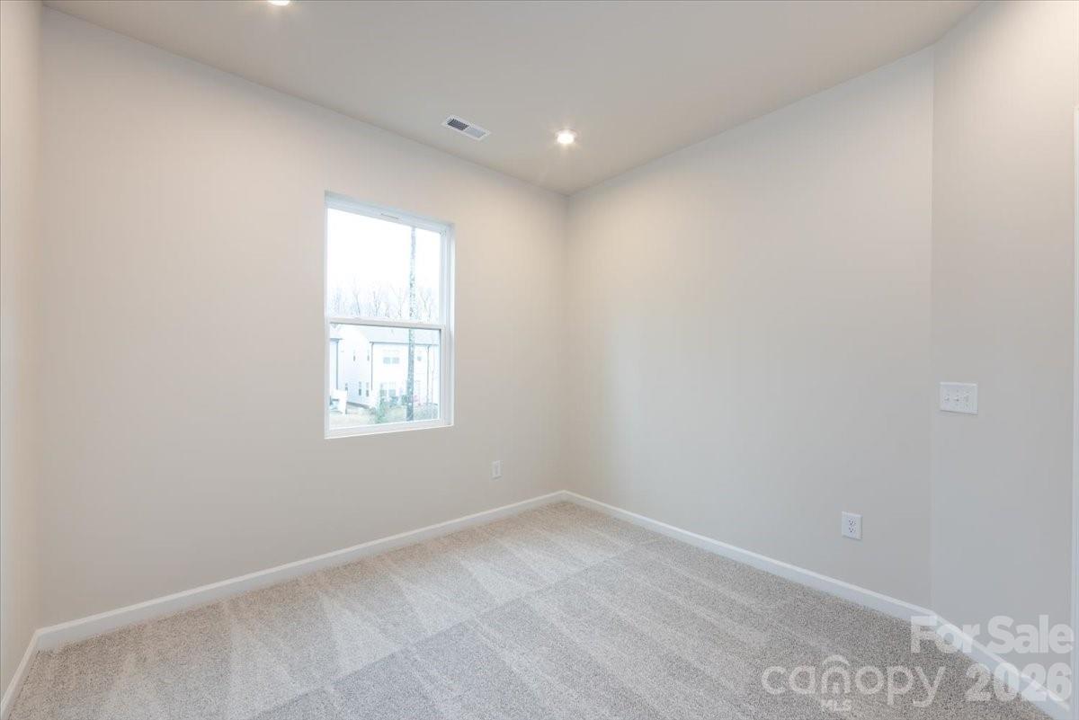 6017 Longar Lane Property Photo 23