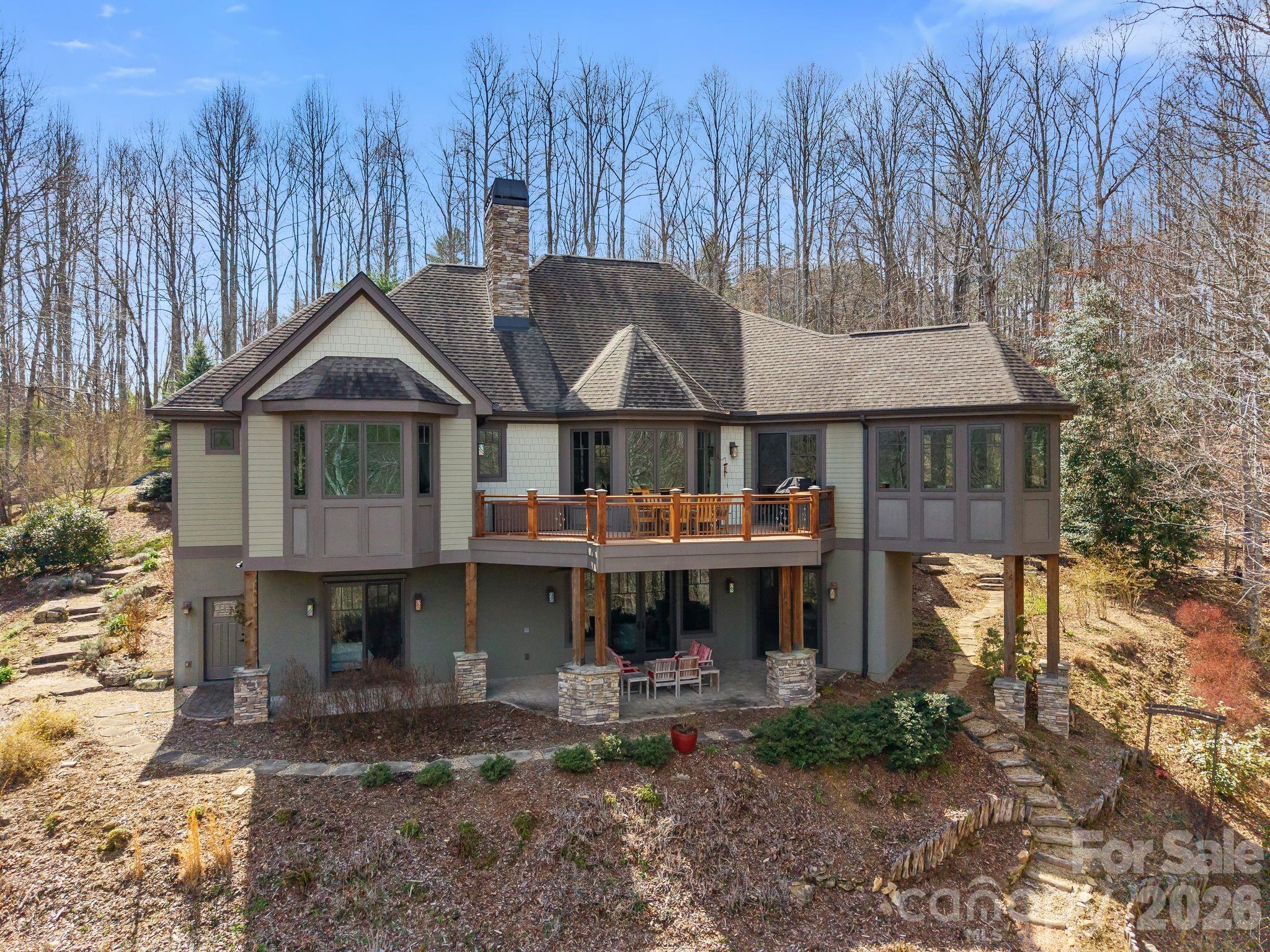 276 Stone Valley Way Property Photo 3