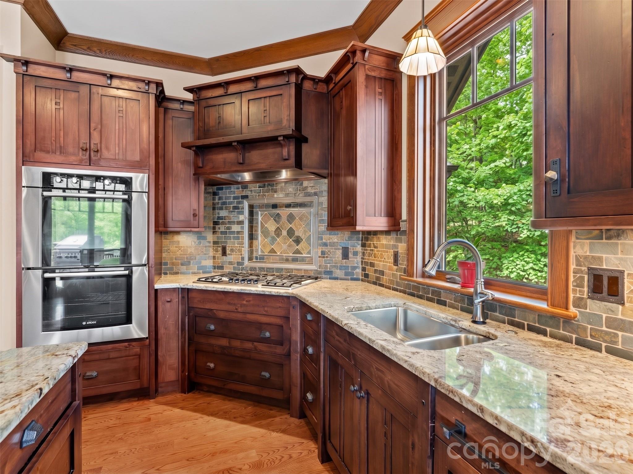 276 Stone Valley Way Property Photo 9