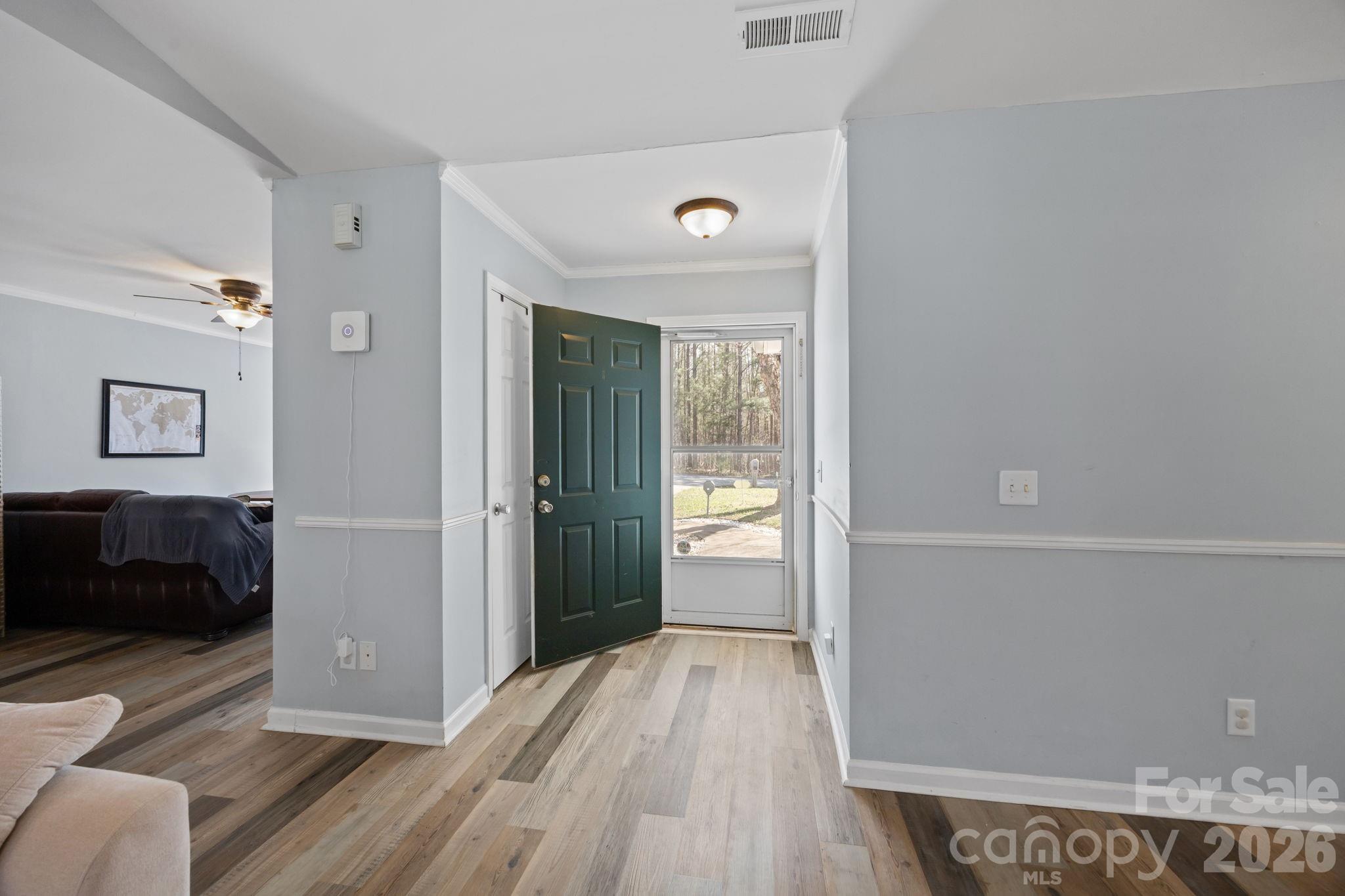 107 Panther Creek Road Property Photo 5