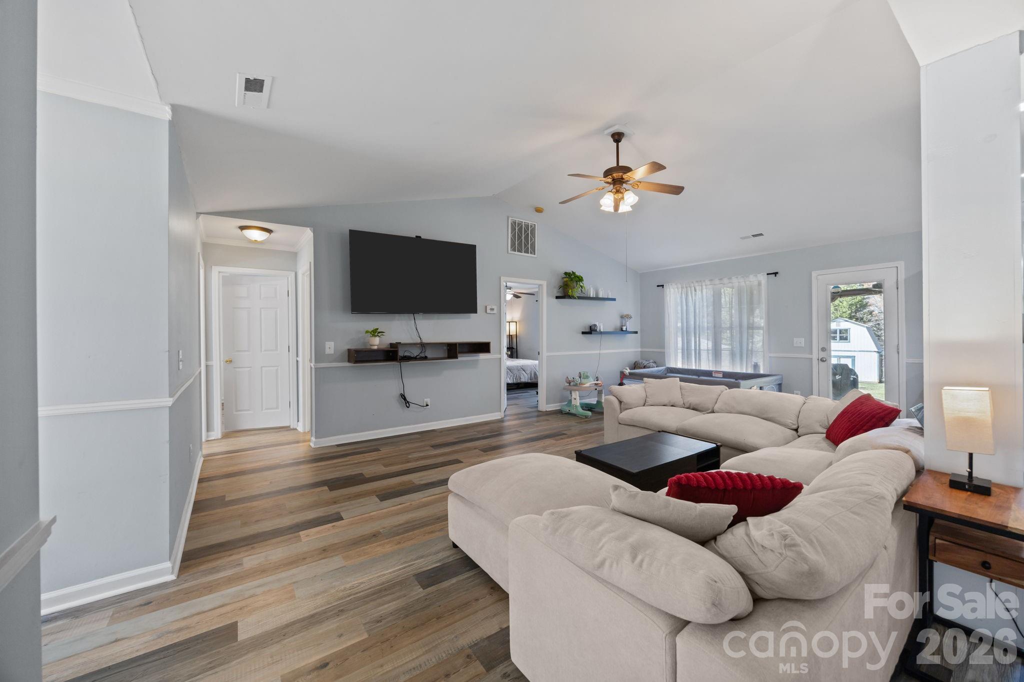 107 Panther Creek Road Property Photo 7