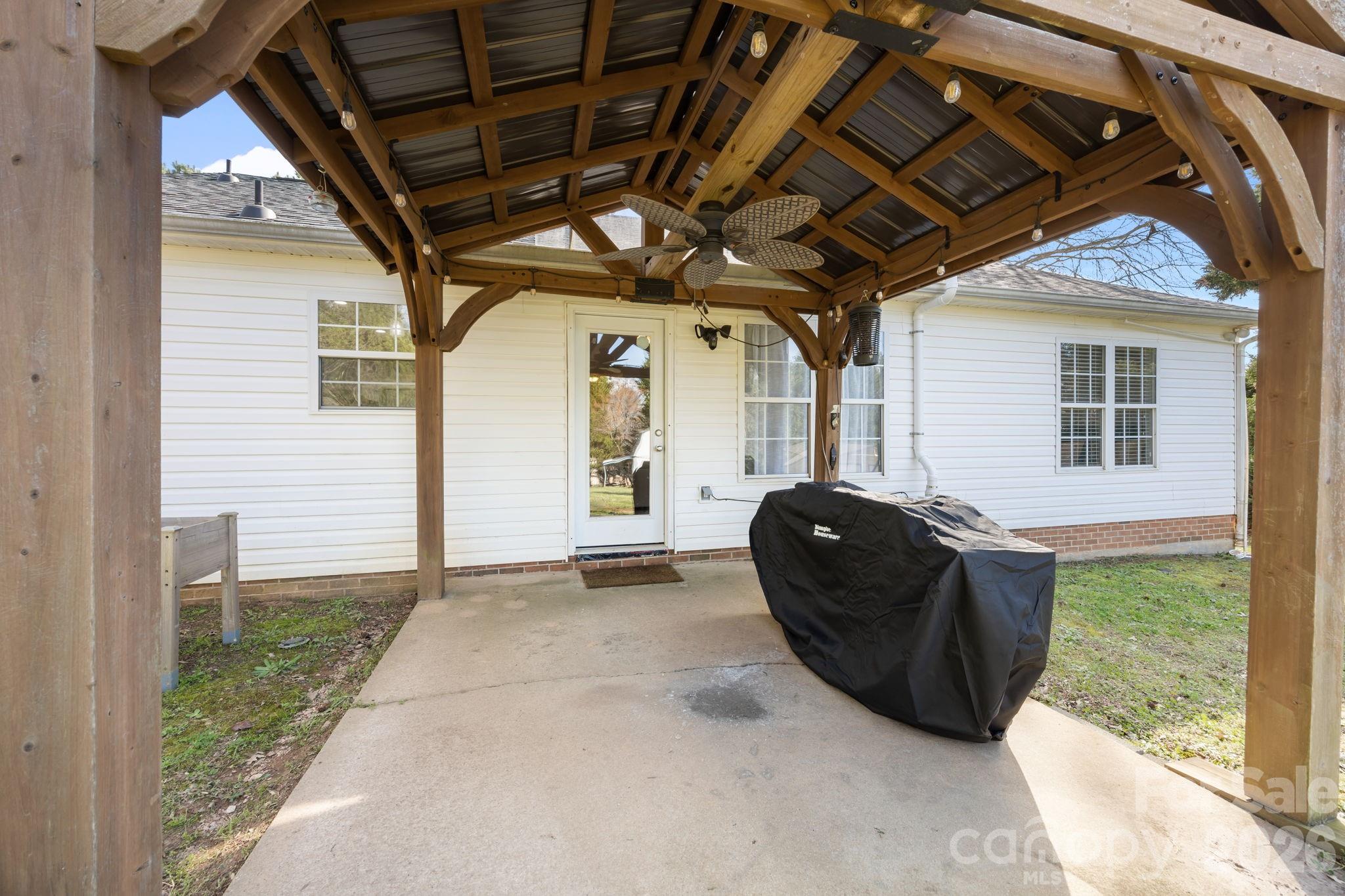 107 Panther Creek Road Property Photo 28