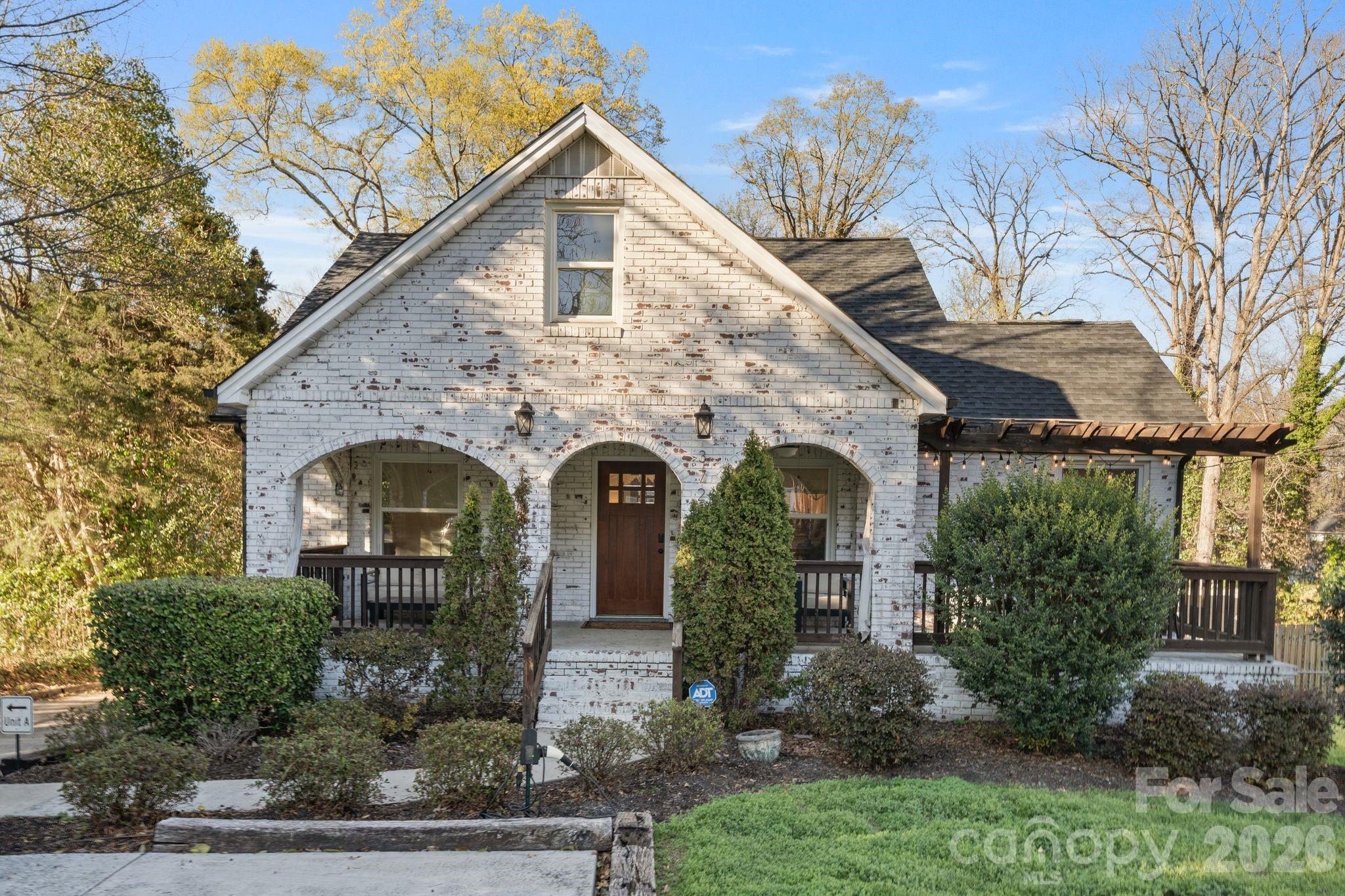 3720 Tuckaseegee Road Property Photo 1