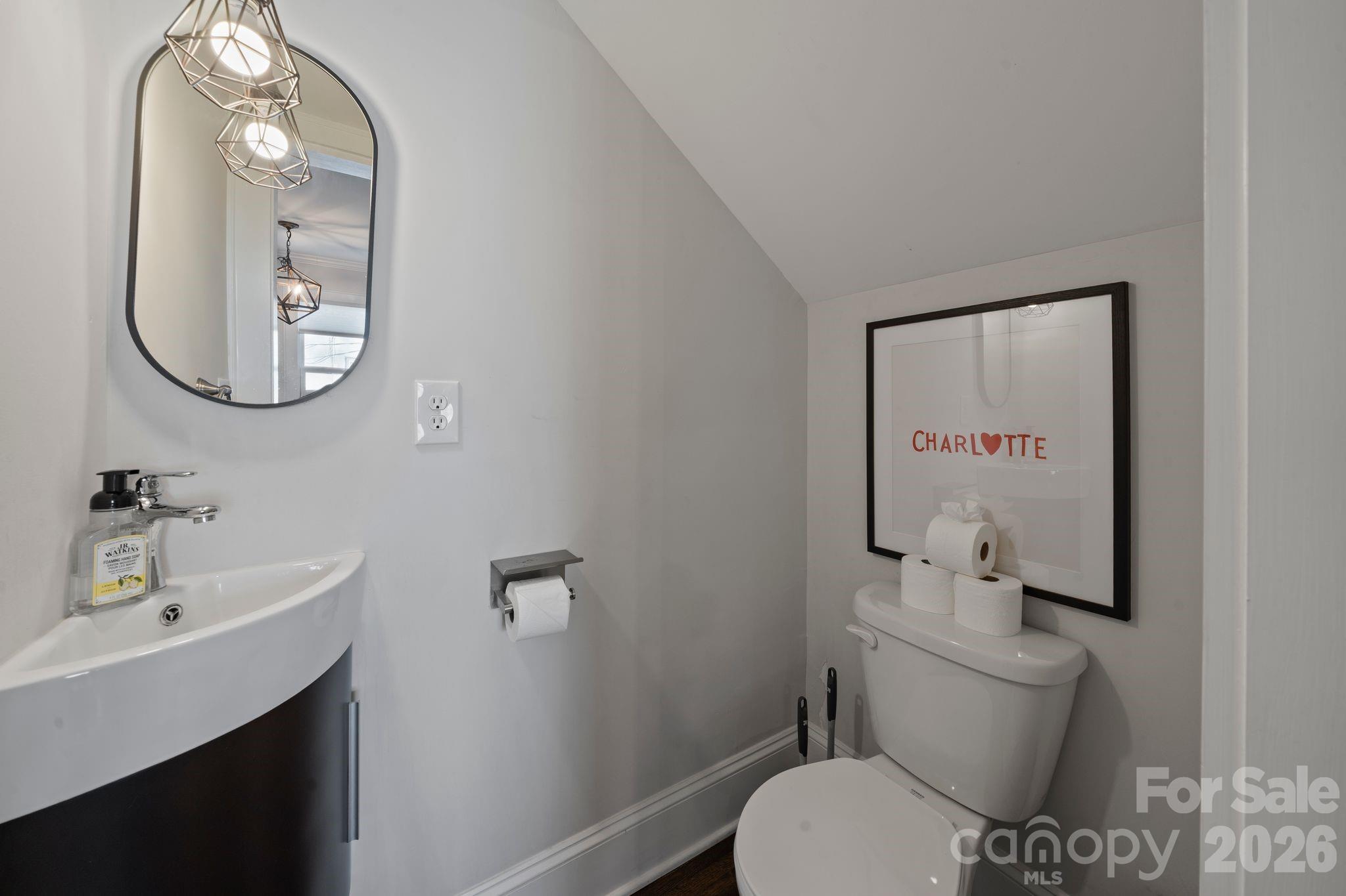 3720 Tuckaseegee Road Property Photo 10