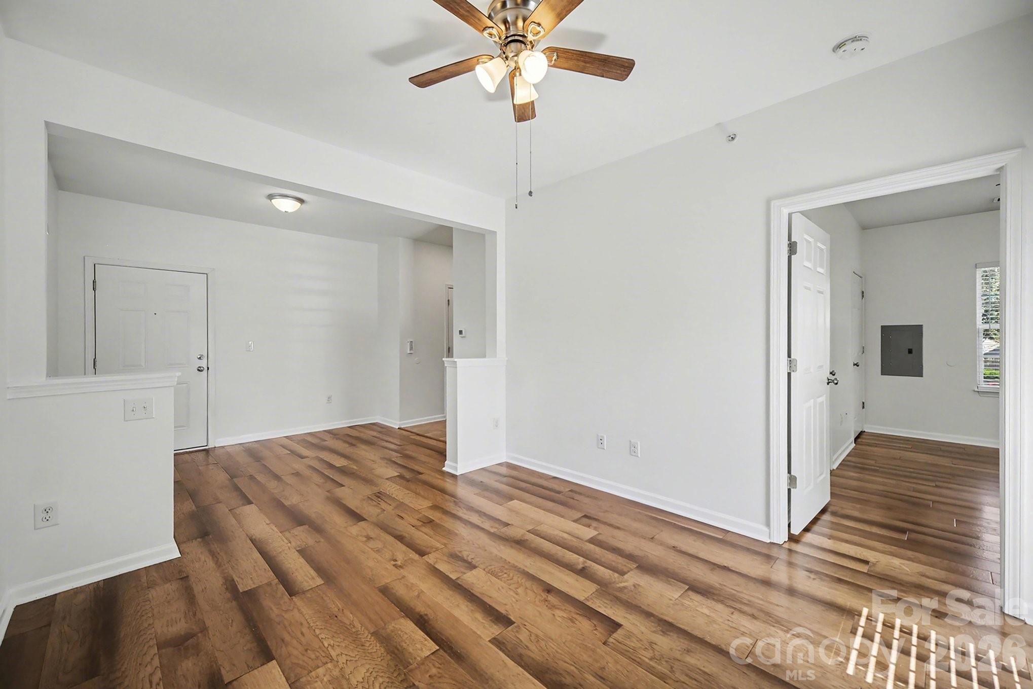 21510 Aftonshire Drive Property Photo 4