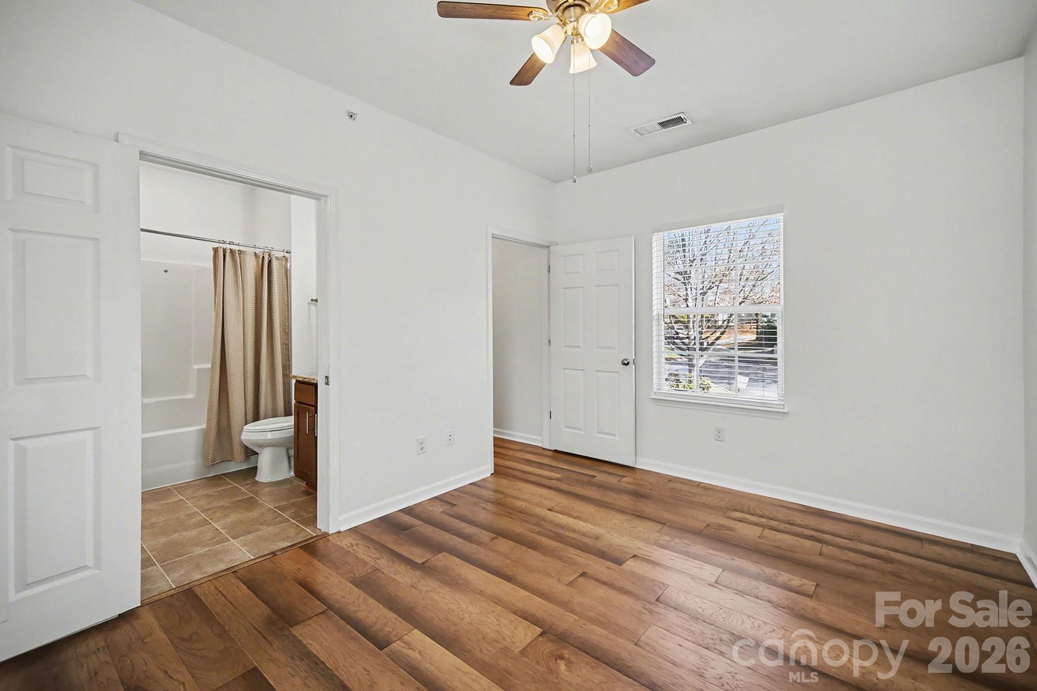 21510 Aftonshire Drive Property Photo 13