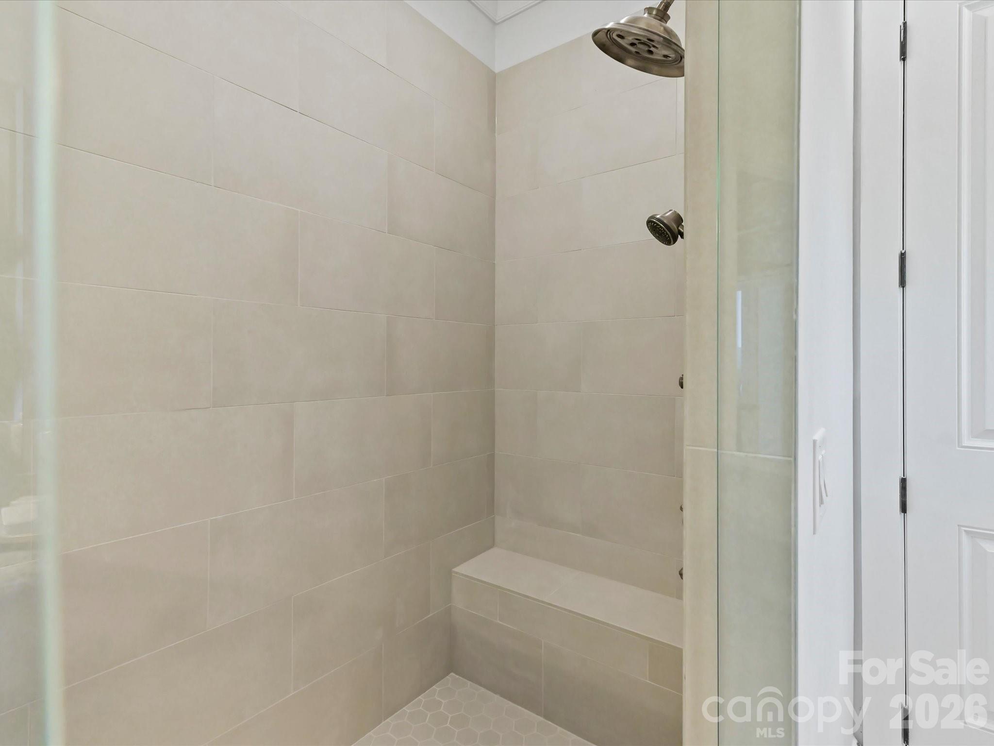 18014 Whispering Oaks Drive Property Photo 22