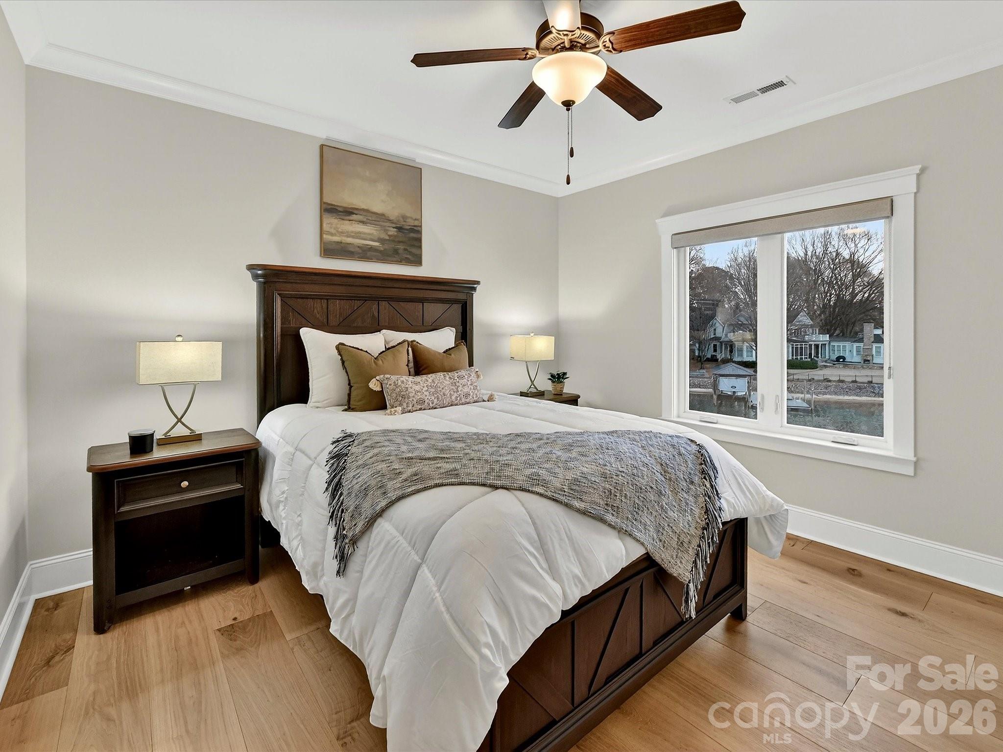 18014 Whispering Oaks Drive Property Photo 34