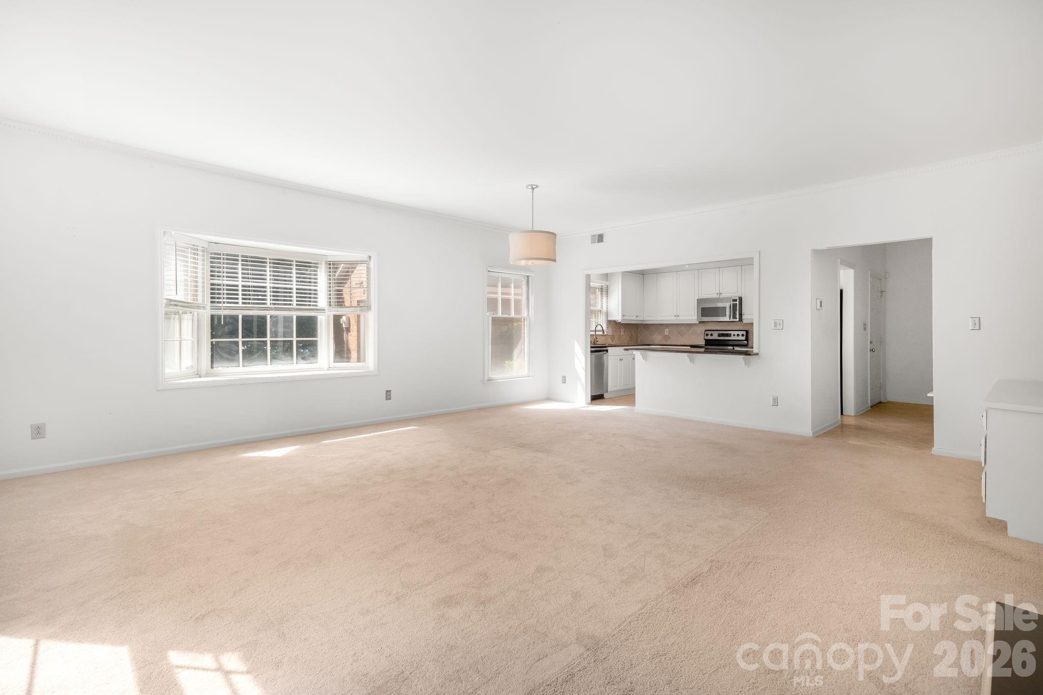 1016 Queens Road A Property Photo 11