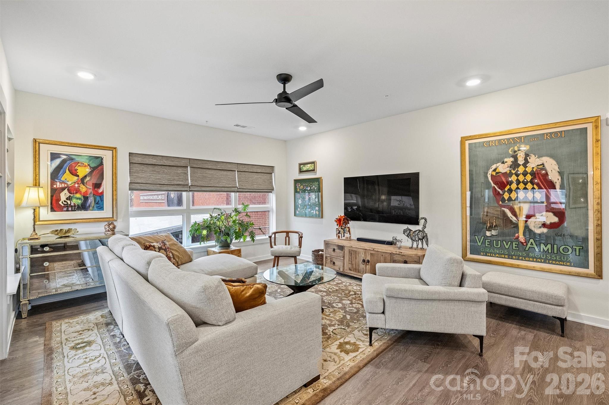 3630 N Davidson Street 2201 Property Photo 18