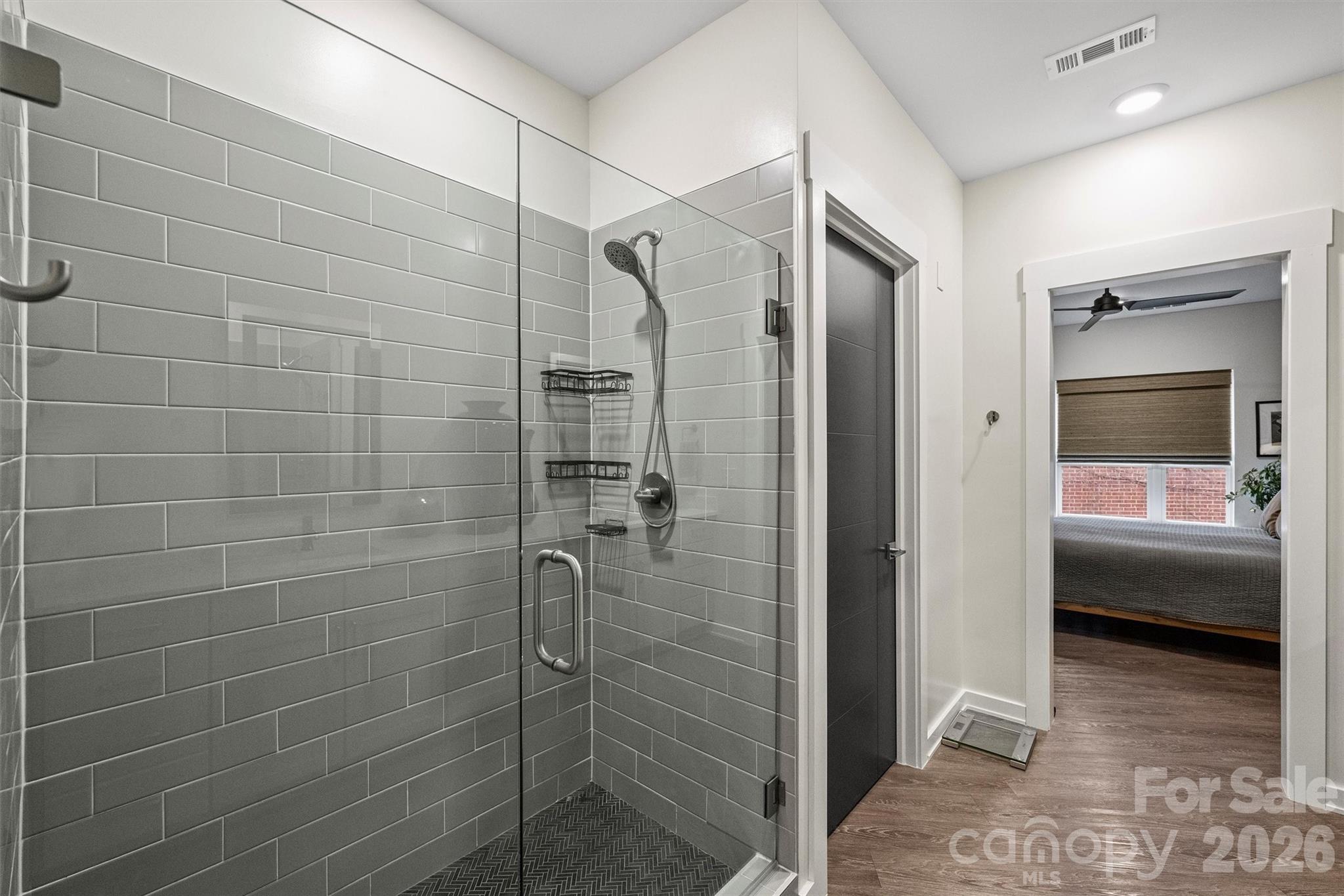 3630 N Davidson Street 2201 Property Photo 29