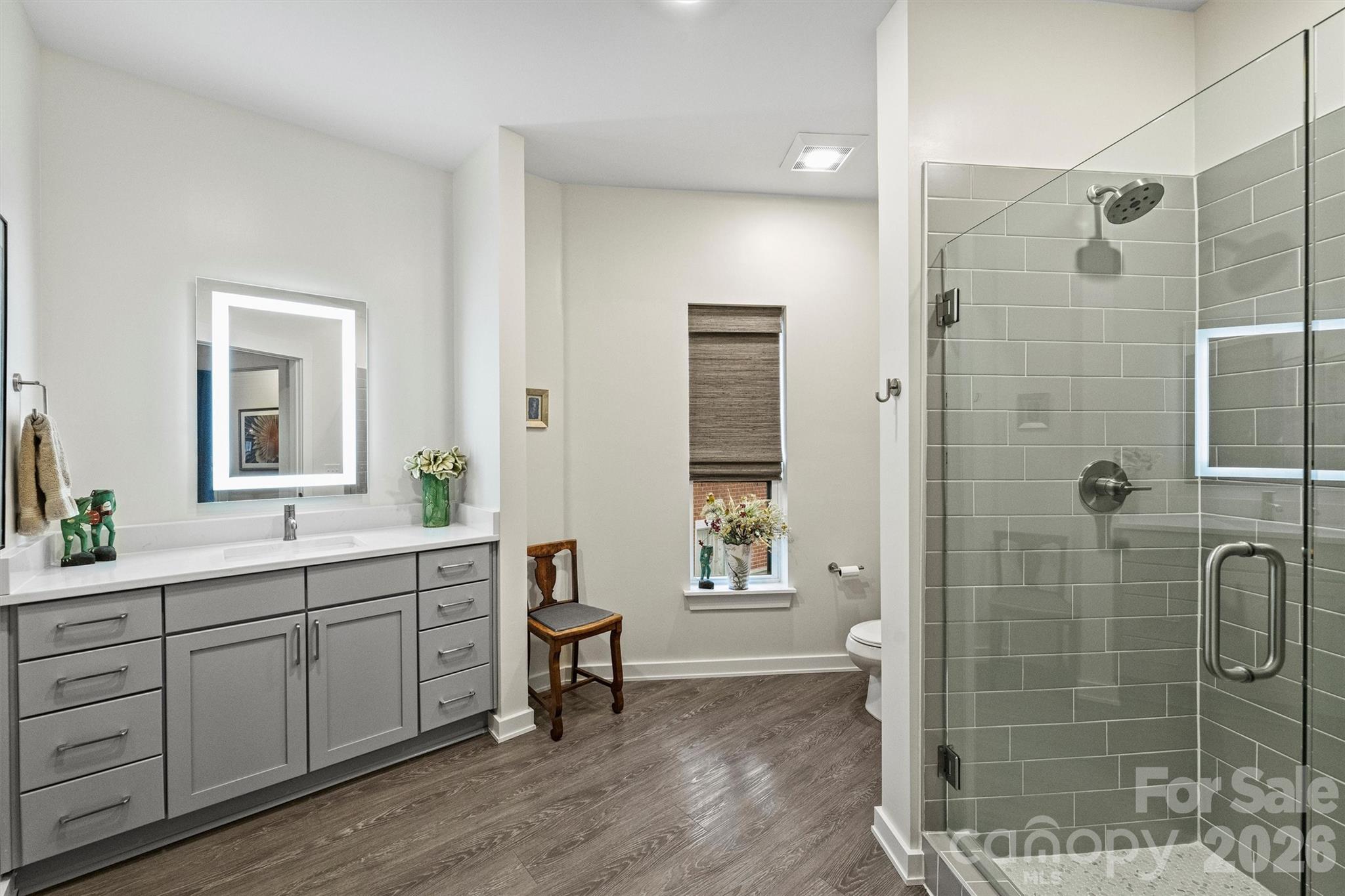 3630 N Davidson Street 2201 Property Photo 35