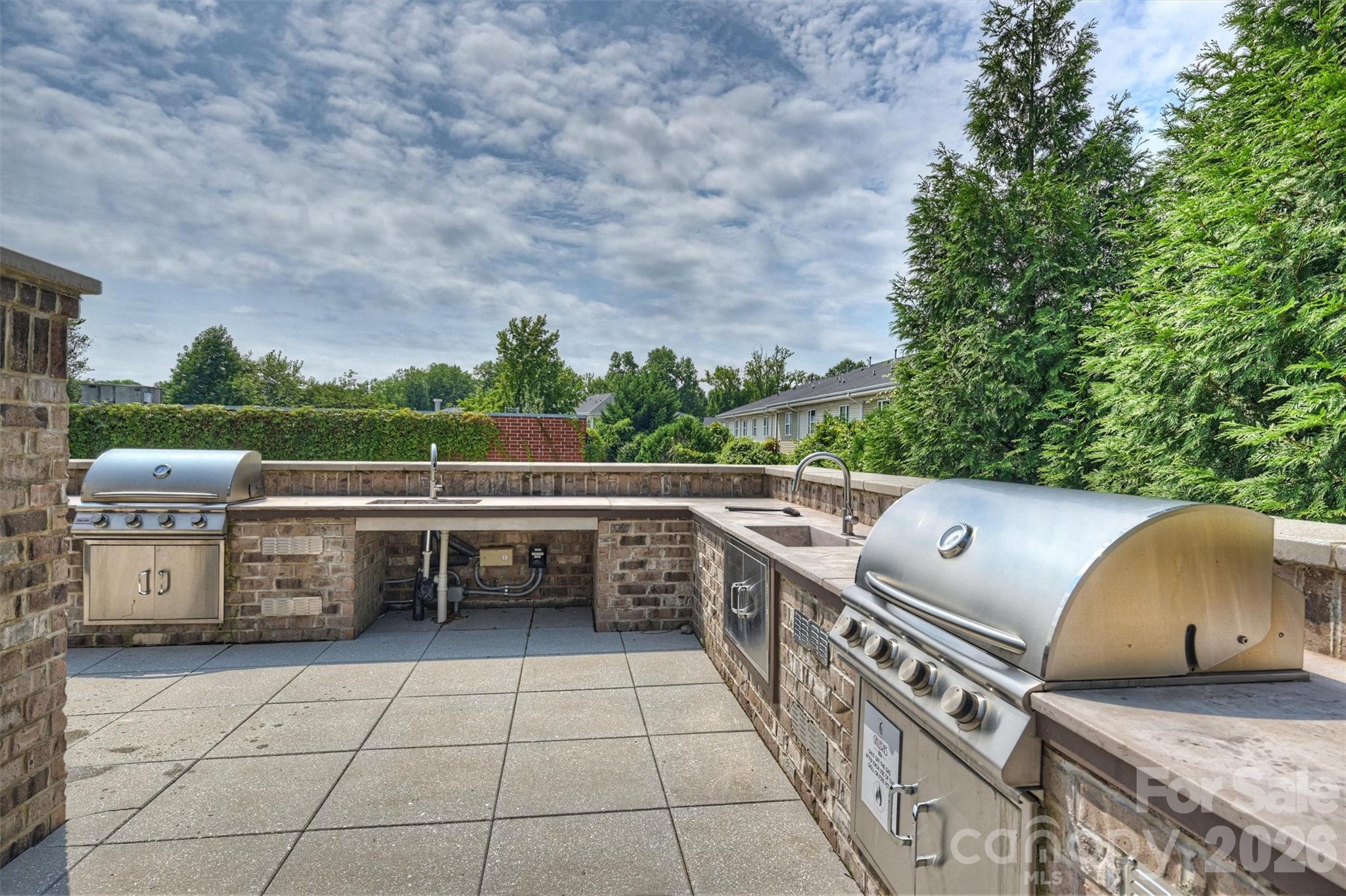 3630 N Davidson Street 2201 Property Photo 41