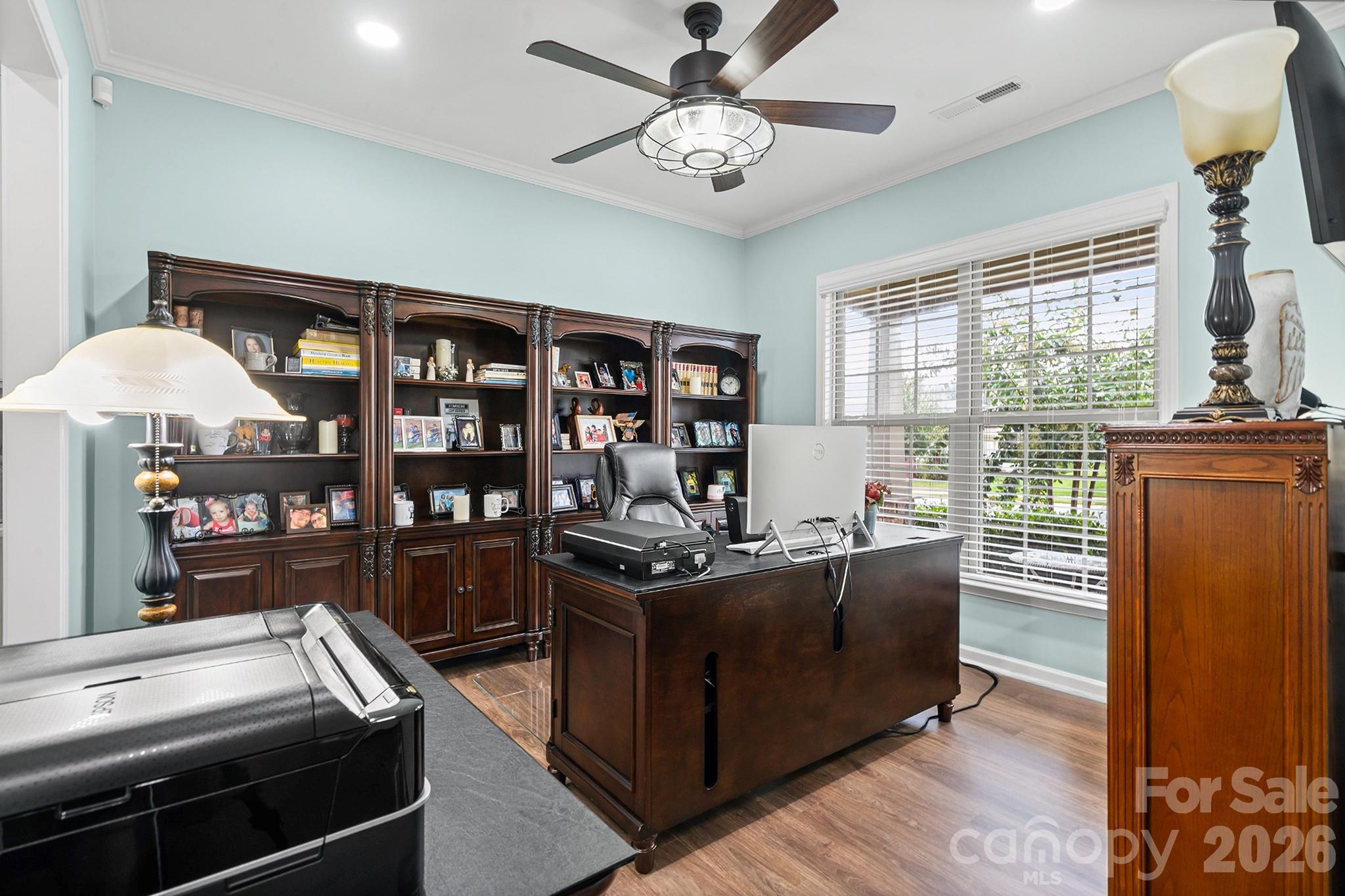 685 Birchway Drive Property Photo 3
