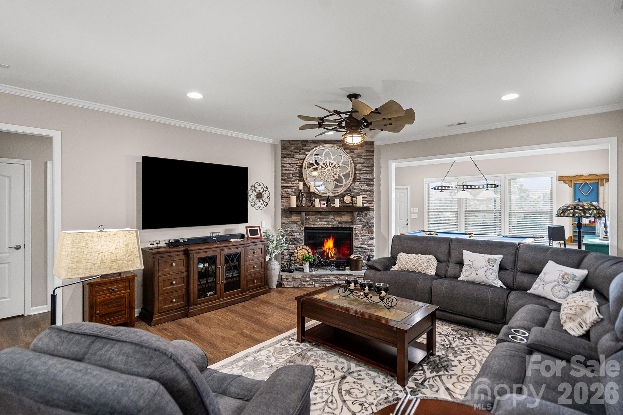 685 Birchway Drive Property Photo 13