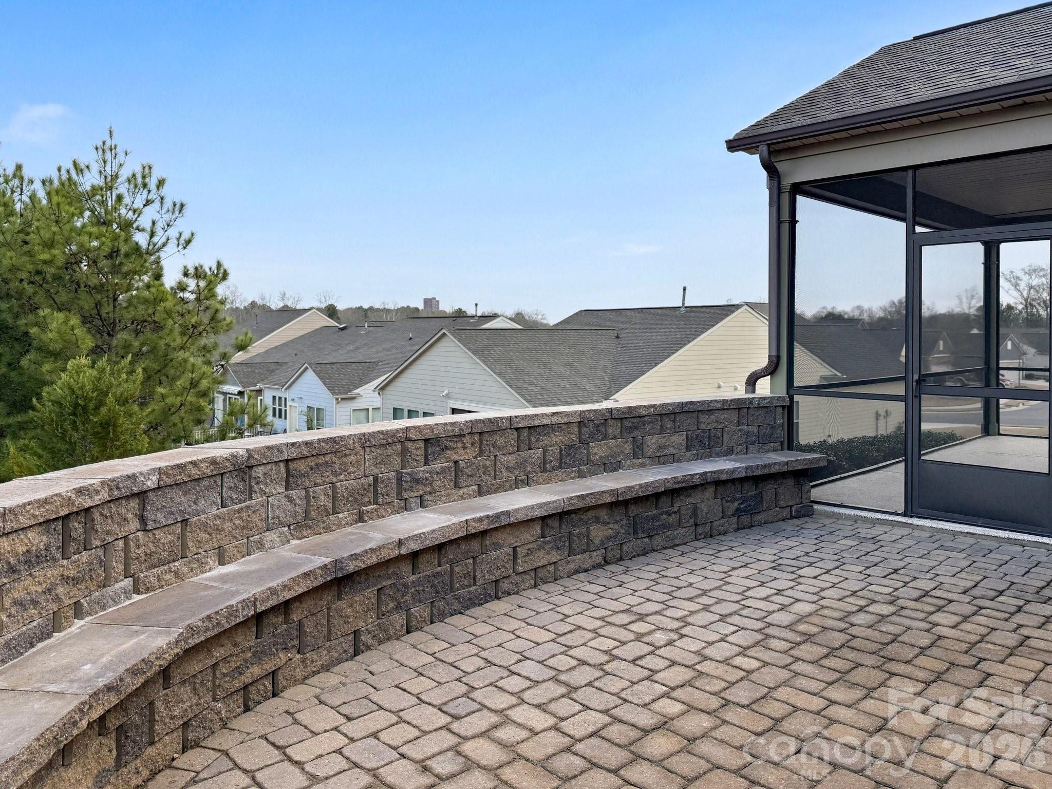 685 Birchway Drive Property Photo 26
