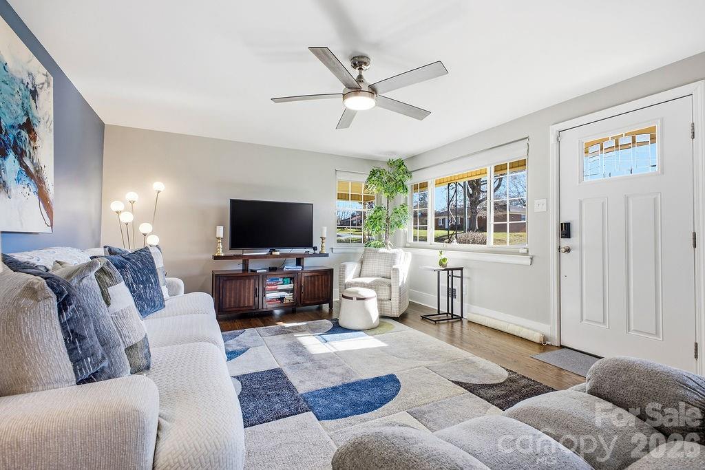 2841 20th Street Property Photo 5