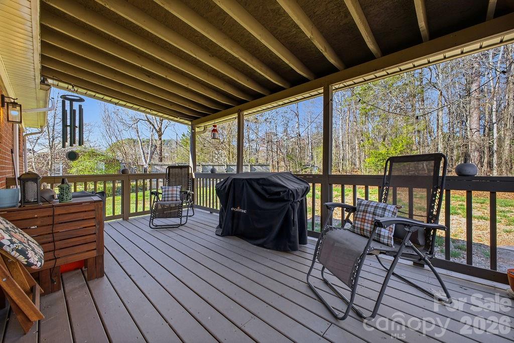 2841 20th Street Property Photo 19
